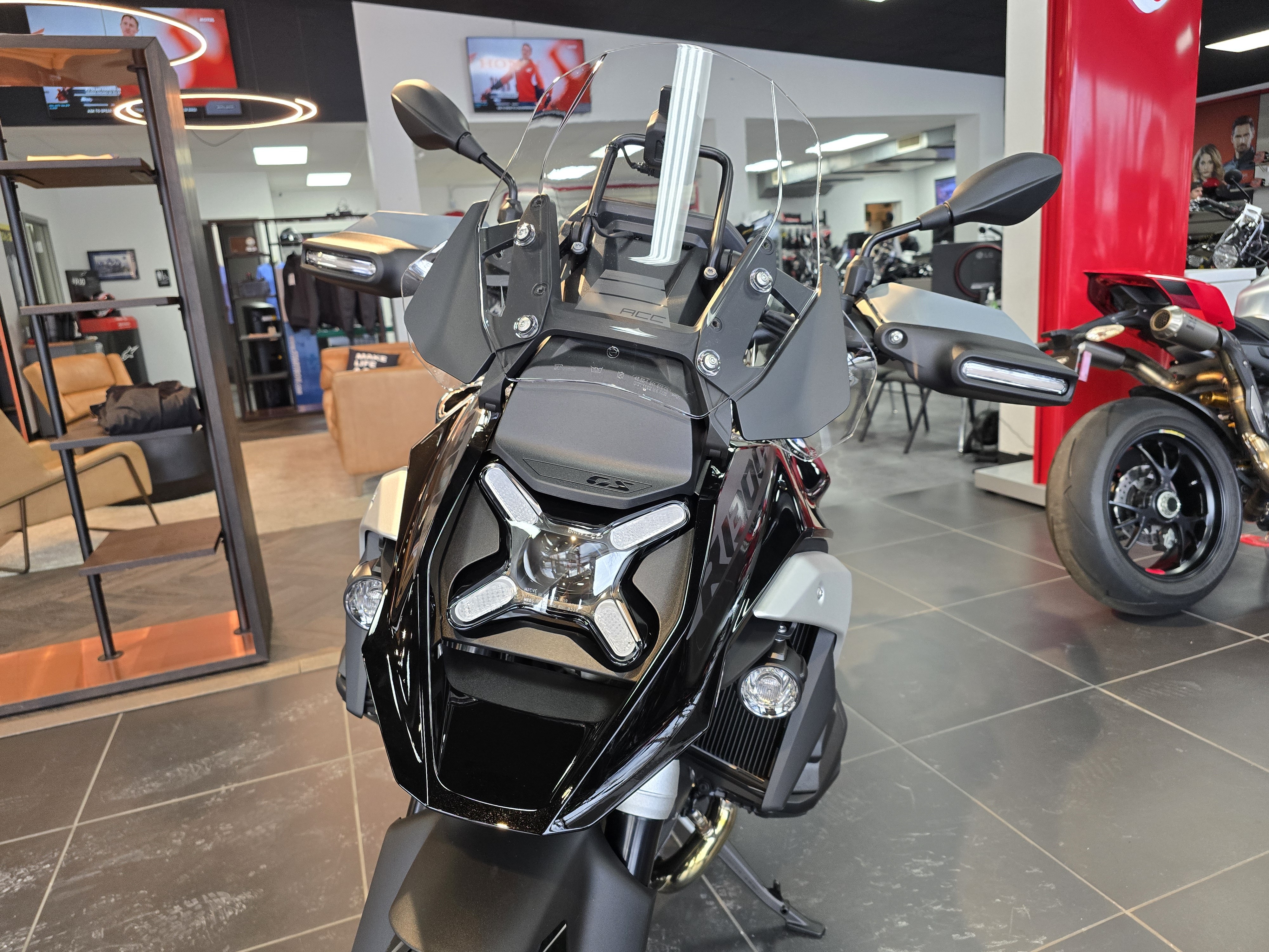 2026 BMW R 1300 GS 3