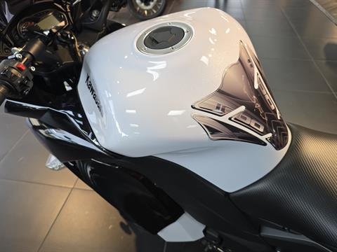 Used 2013 Kawasaki Ninja® 1000 Pearl Stardust White / Metallic Used 2013 Kawasaki Ninja® 1000 Pearl Stardust White / Metallic