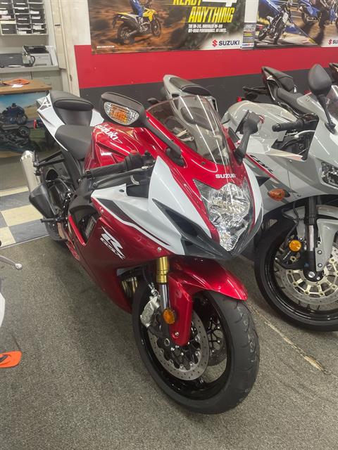 2027 Suzuki GSX-R750
