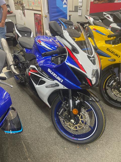 2027 Suzuki GSX-R1000 40th Anniversary Edition