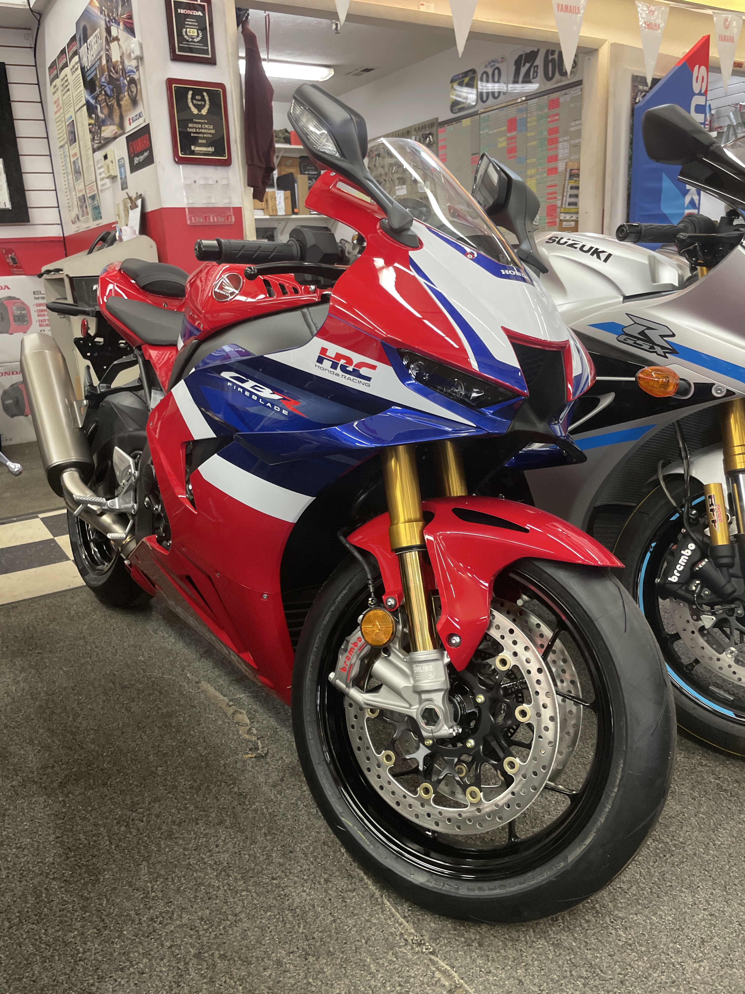 CBR1000RR-R SP Fireblade Honda | 0 New in - FIREBLADE Track CBR