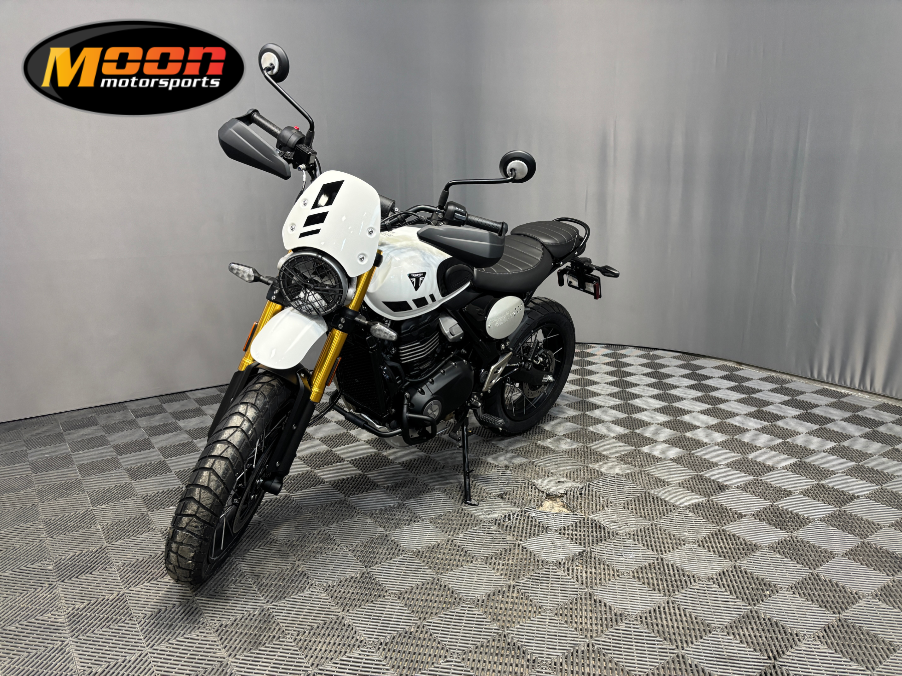 2026 Triumph Scrambler 400 XC 4