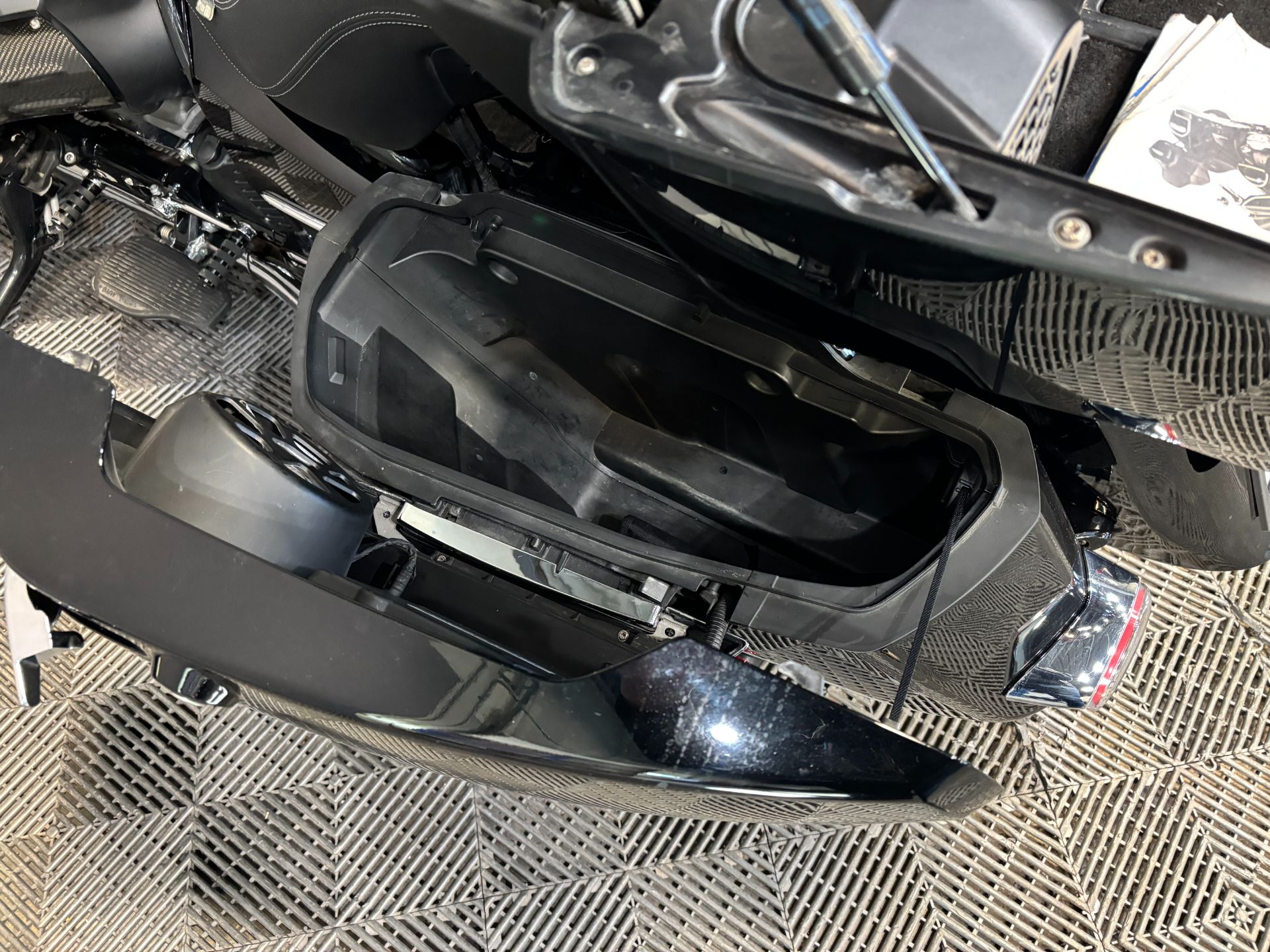 2022 BMW R 18 Transcontinental 12