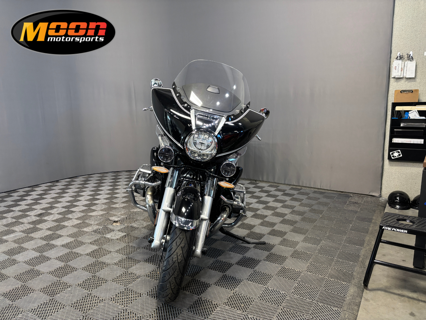 2022 BMW R 18 Transcontinental 3