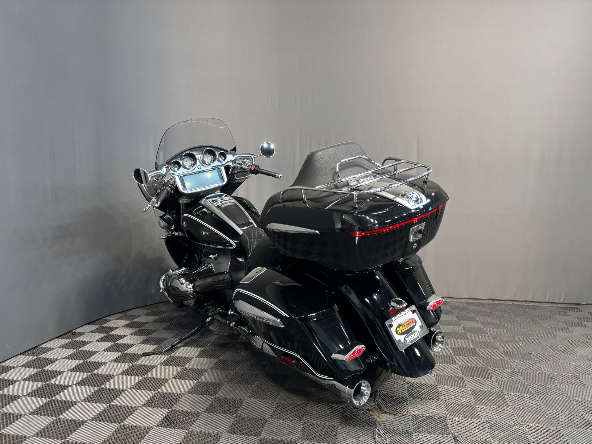 2022 BMW R 18 Transcontinental 6