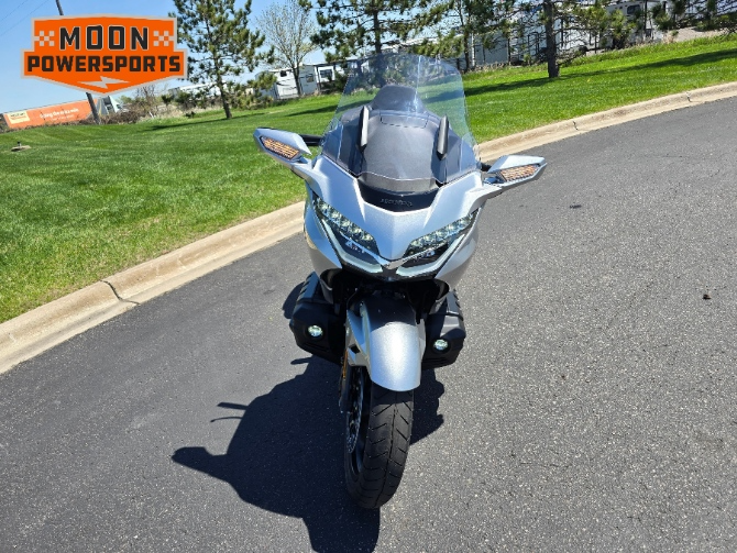 2025 Honda Gold Wing Tour Automatic DCT 3