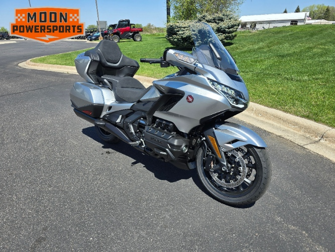 2025 Honda Gold Wing Tour Automatic DCT 4