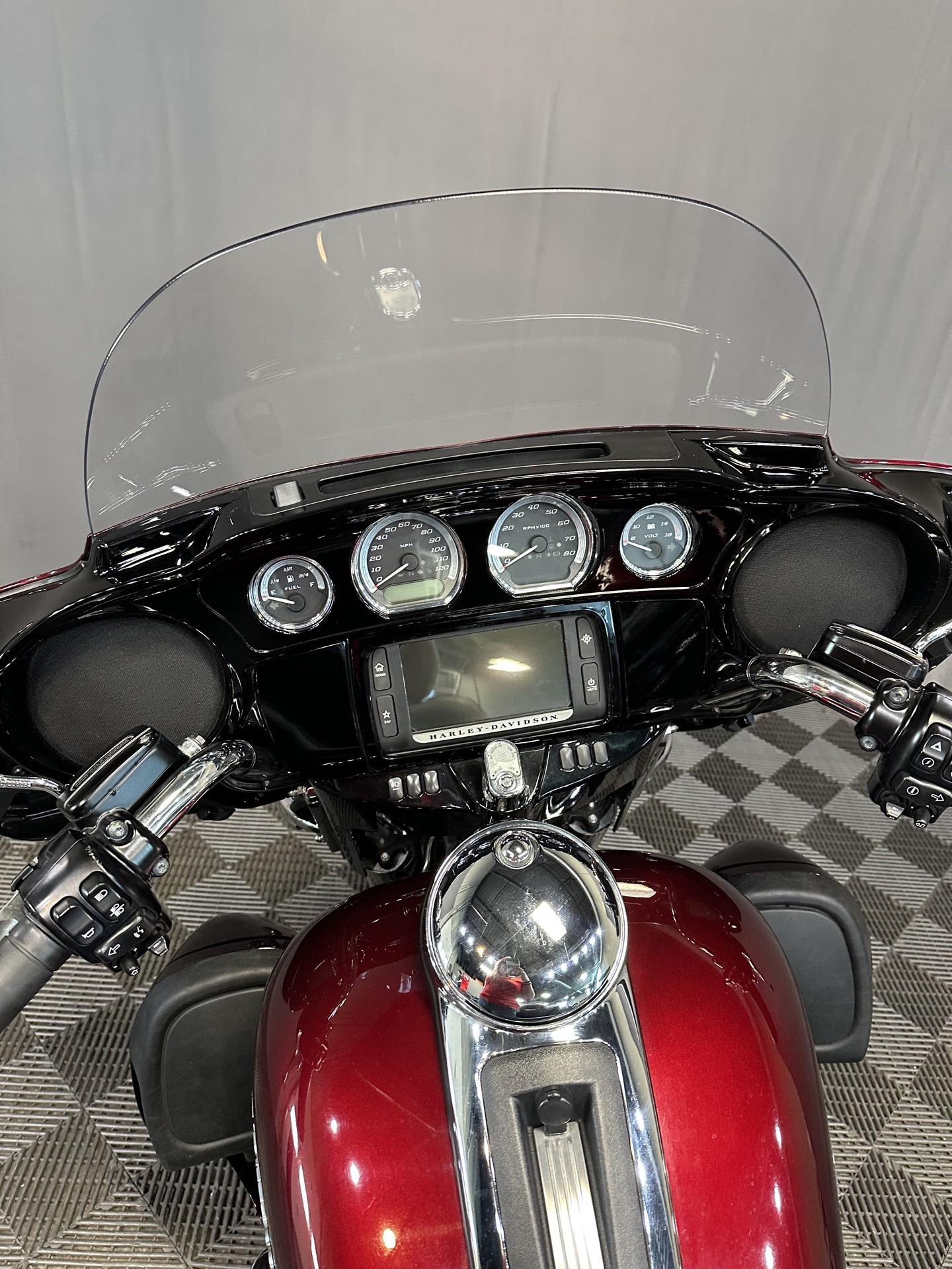 2015 Harley-Davidson Ultra Limited 11