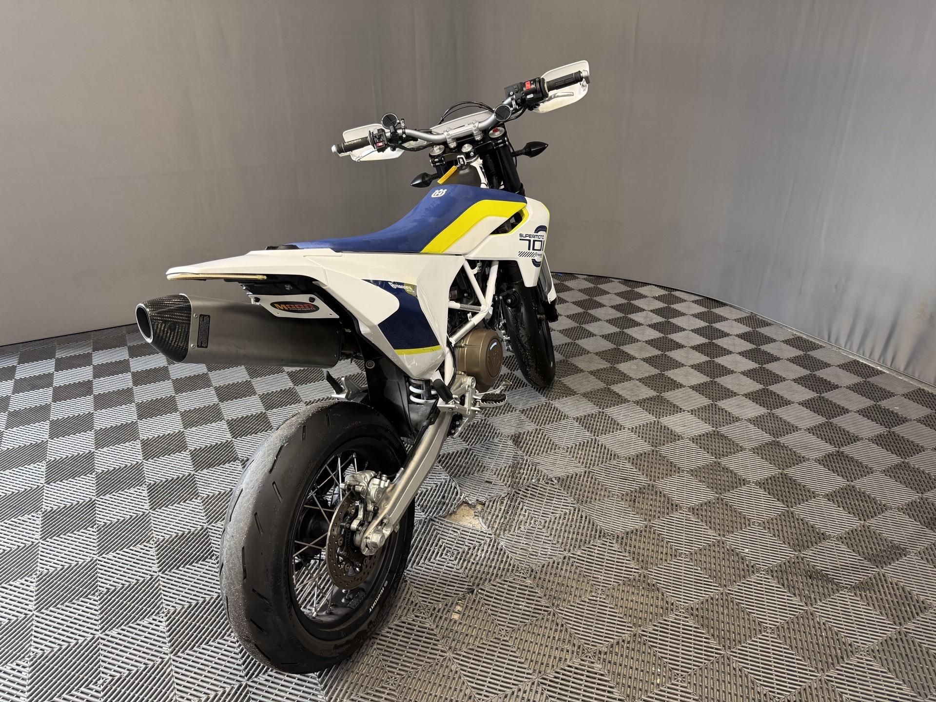 2019 Husqvarna 701 Supermoto 4