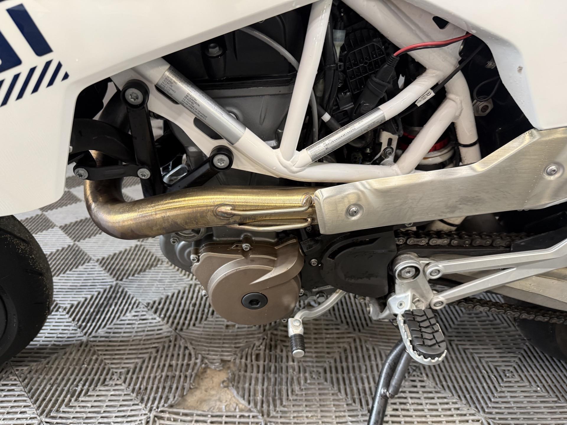 2019 Husqvarna 701 Supermoto 10