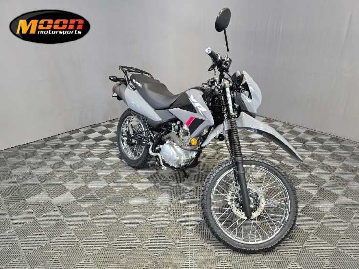 2025 Honda XR150L 4
