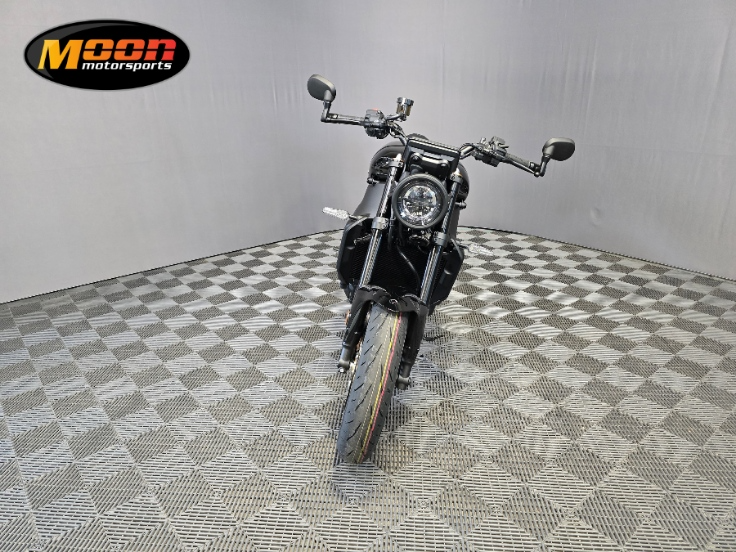 2025 Yamaha XSR900 3