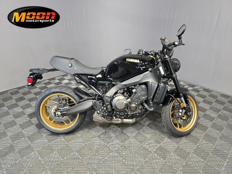 2025 Yamaha XSR900 1