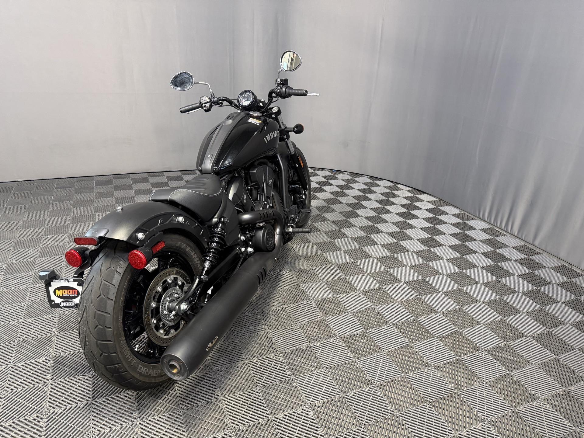 2025  Scout® Sixty Bobber 7