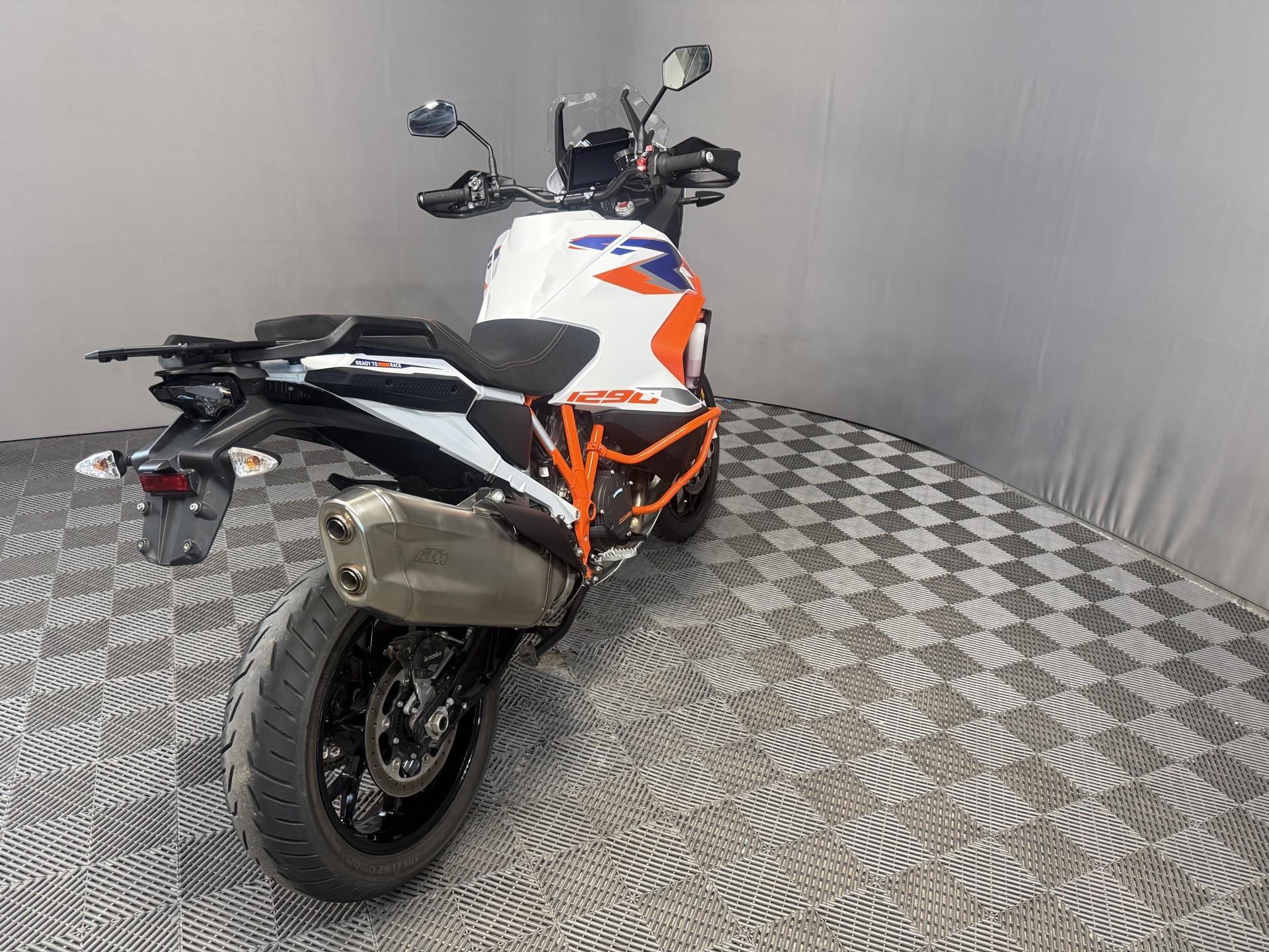 2024 KTM 1290 Super Adventure R 4