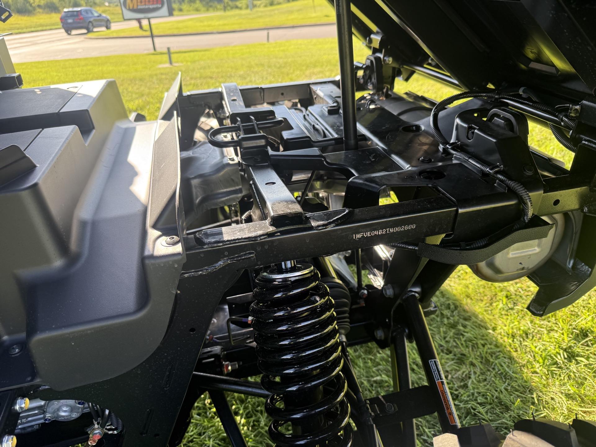 2026 Honda Pioneer 1000 Deluxe 11