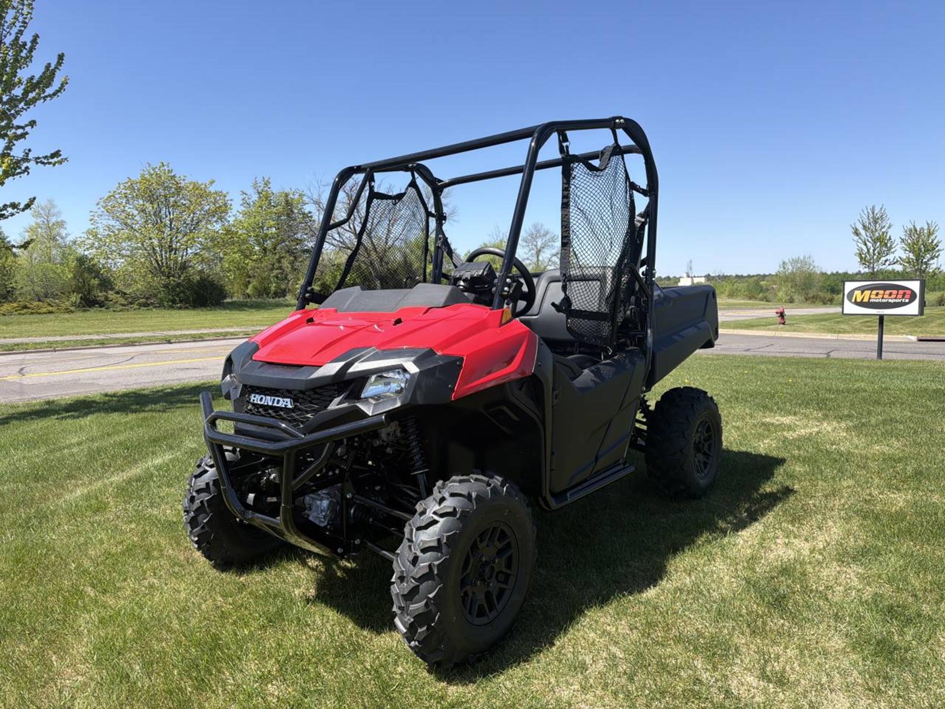 2026 Honda Pioneer 700 Deluxe 4