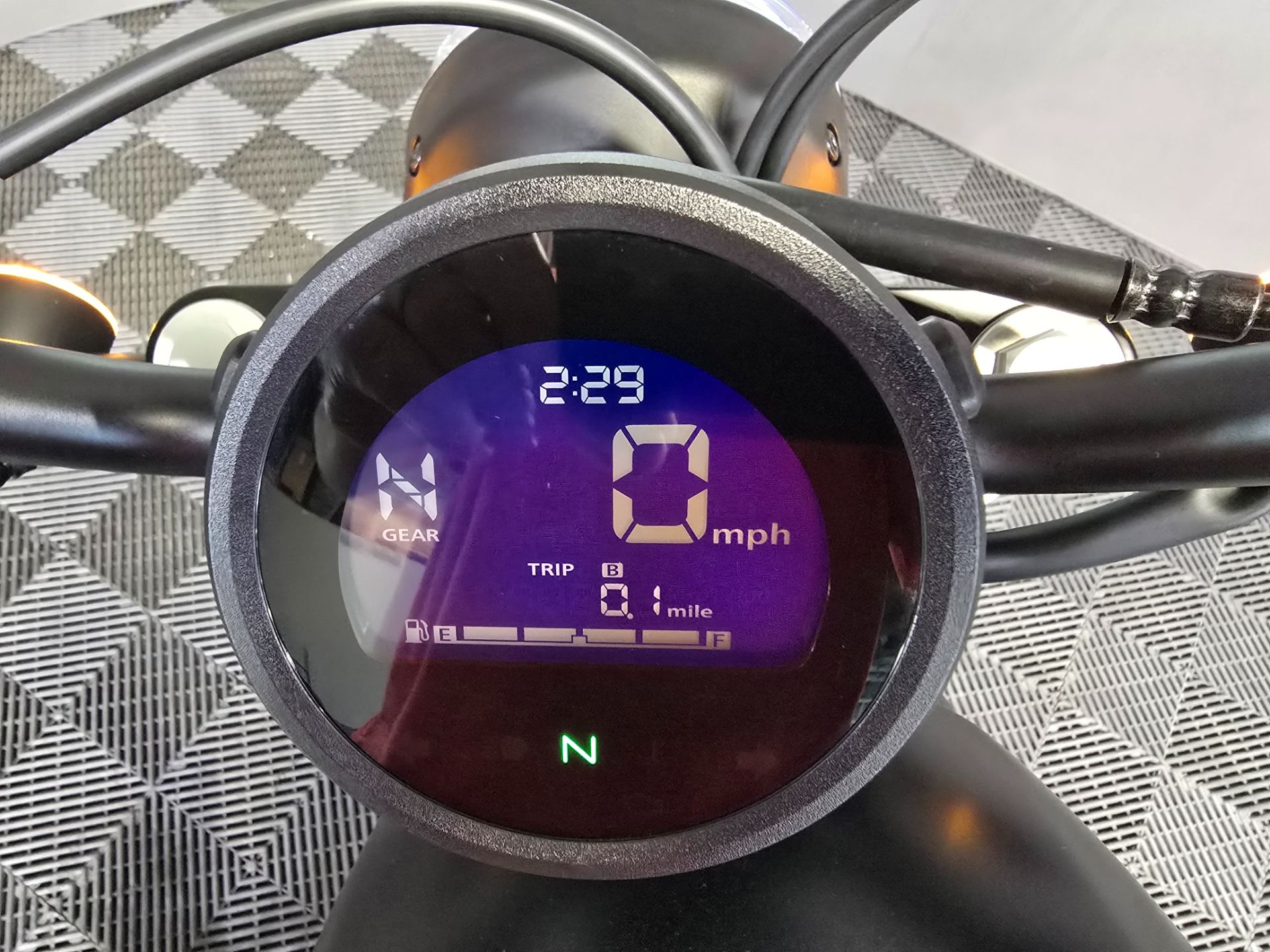 2025 Honda Rebel 300 11