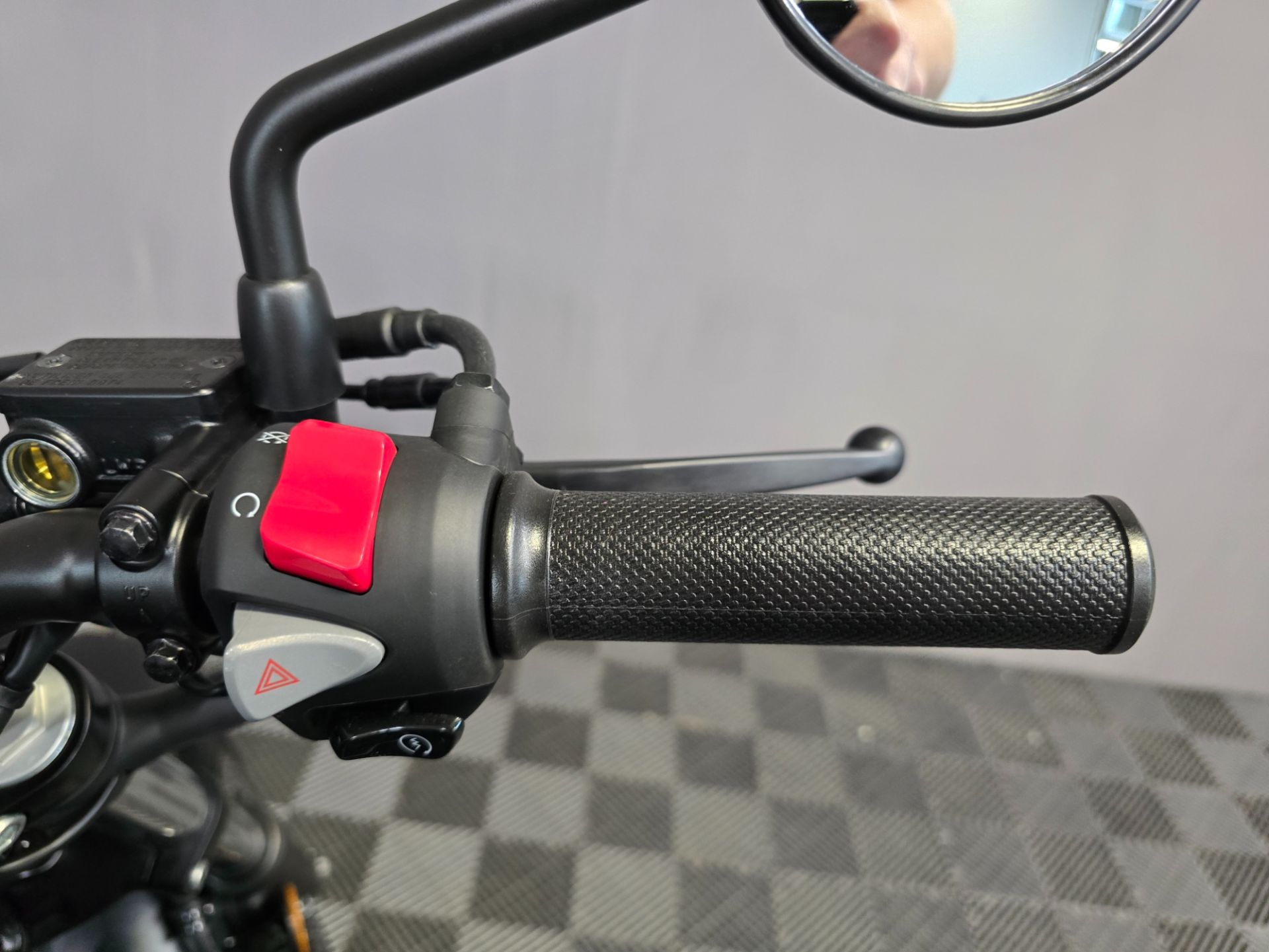 2025 Honda Rebel 300 12