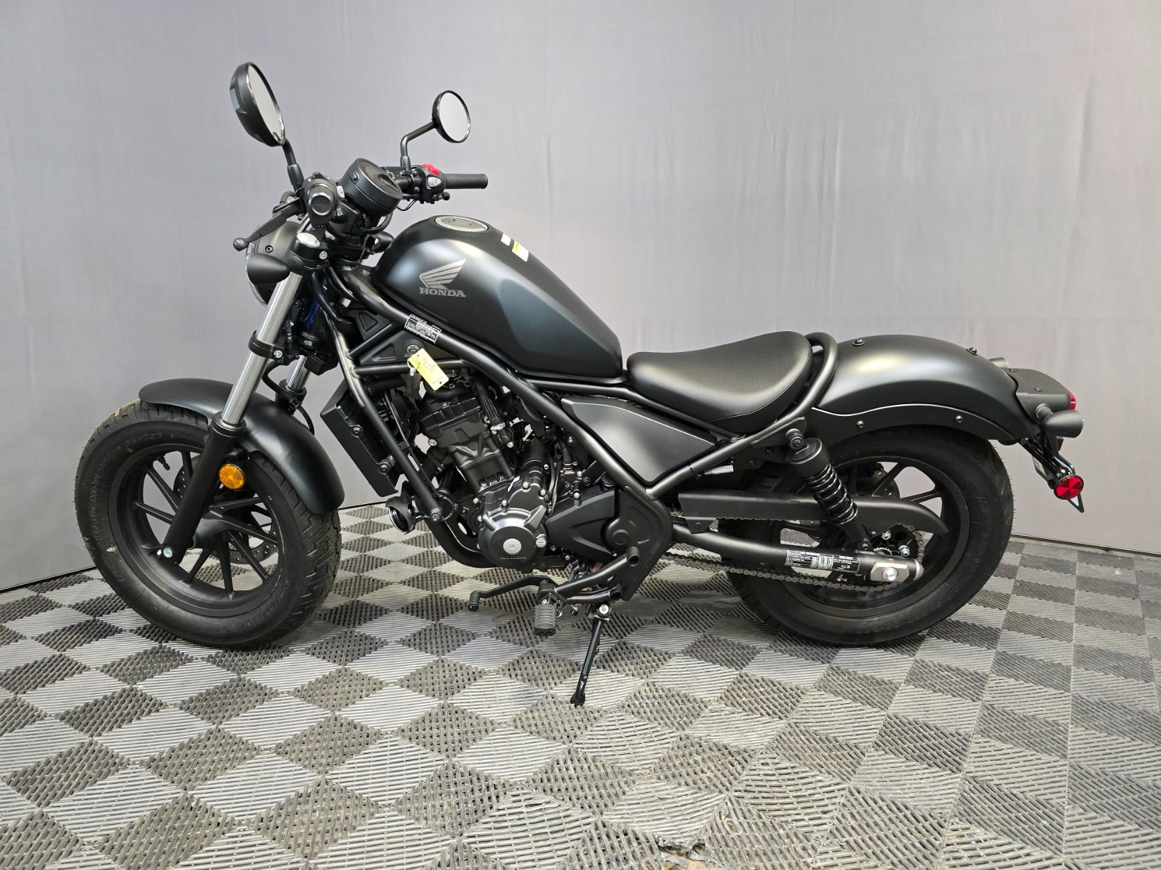 2025 Honda Rebel 300 9