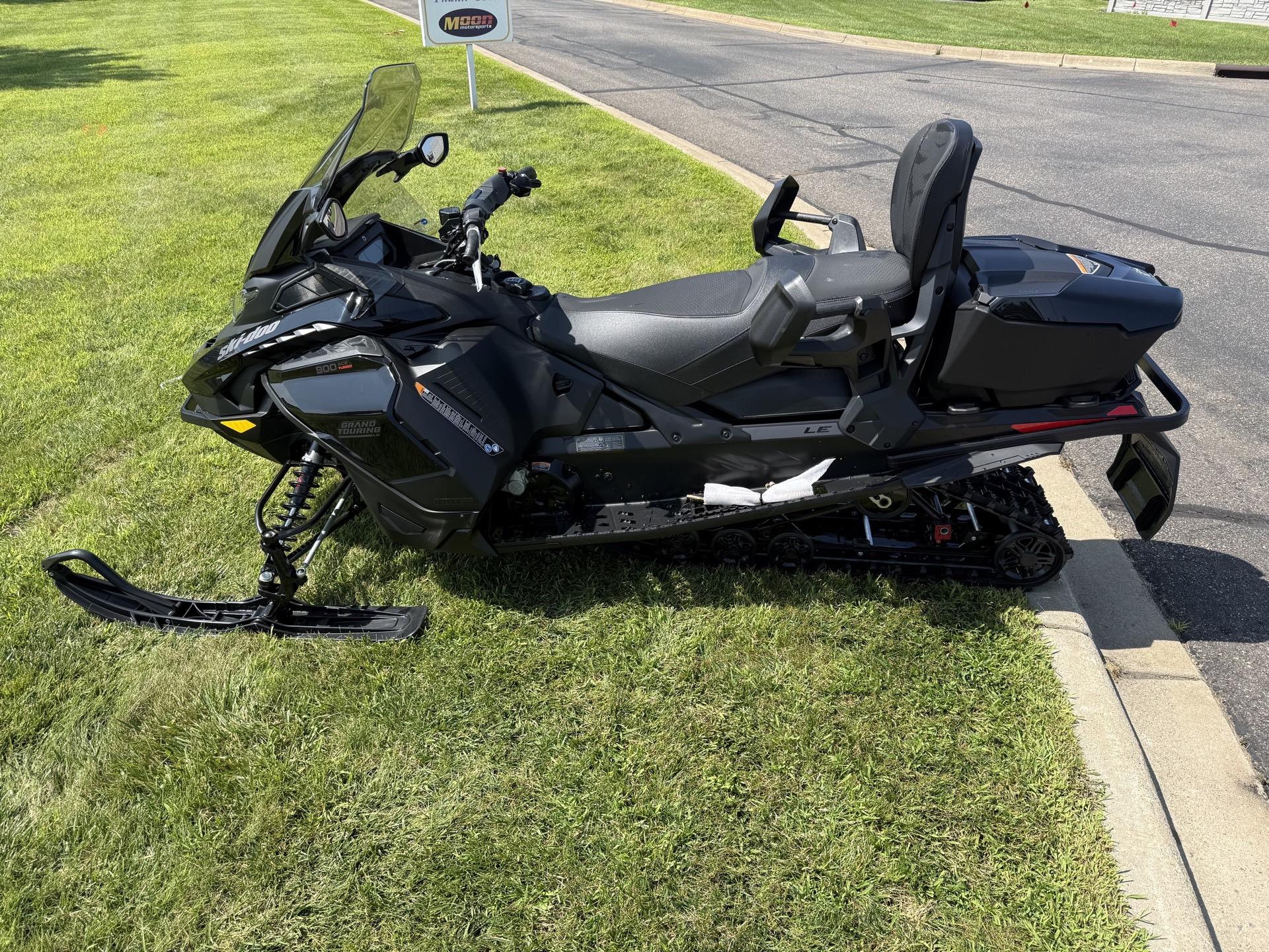 2026 Ski-Doo Grand Touring LE 900 ACE Turbo ES Silent Track II  for sale 1150502
