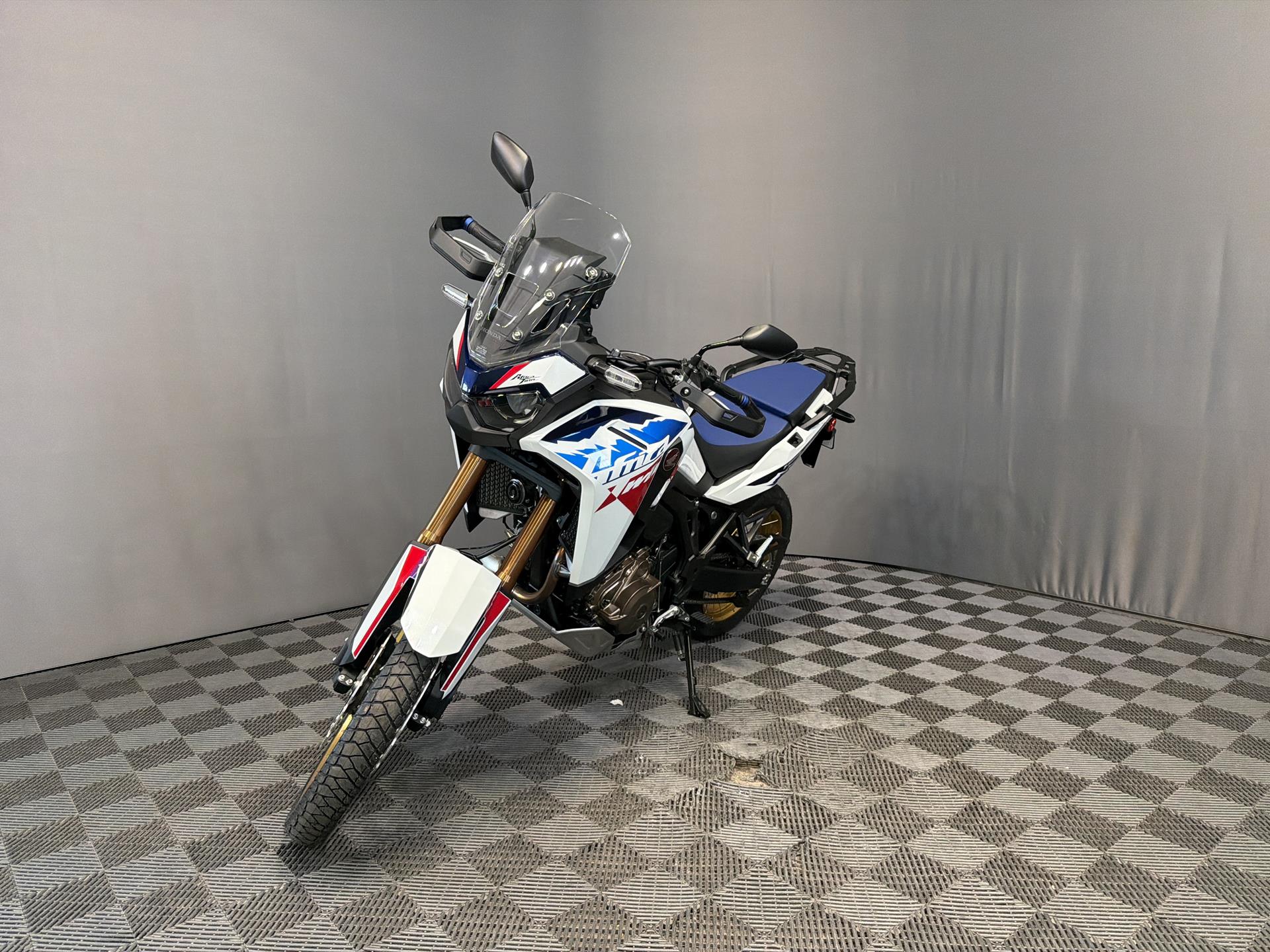 2026 Honda Africa Twin 4