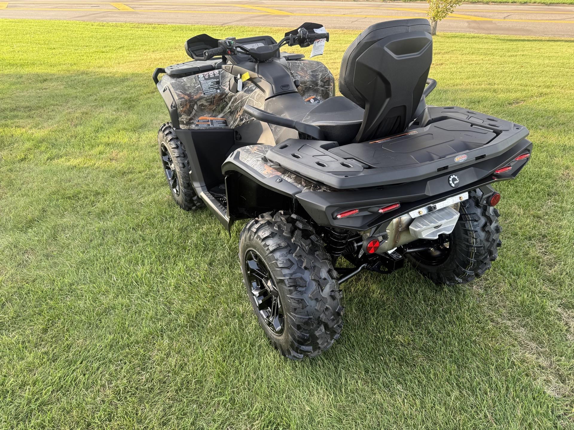 2027 Can-Am™ Outlander MAX XT 1000 2