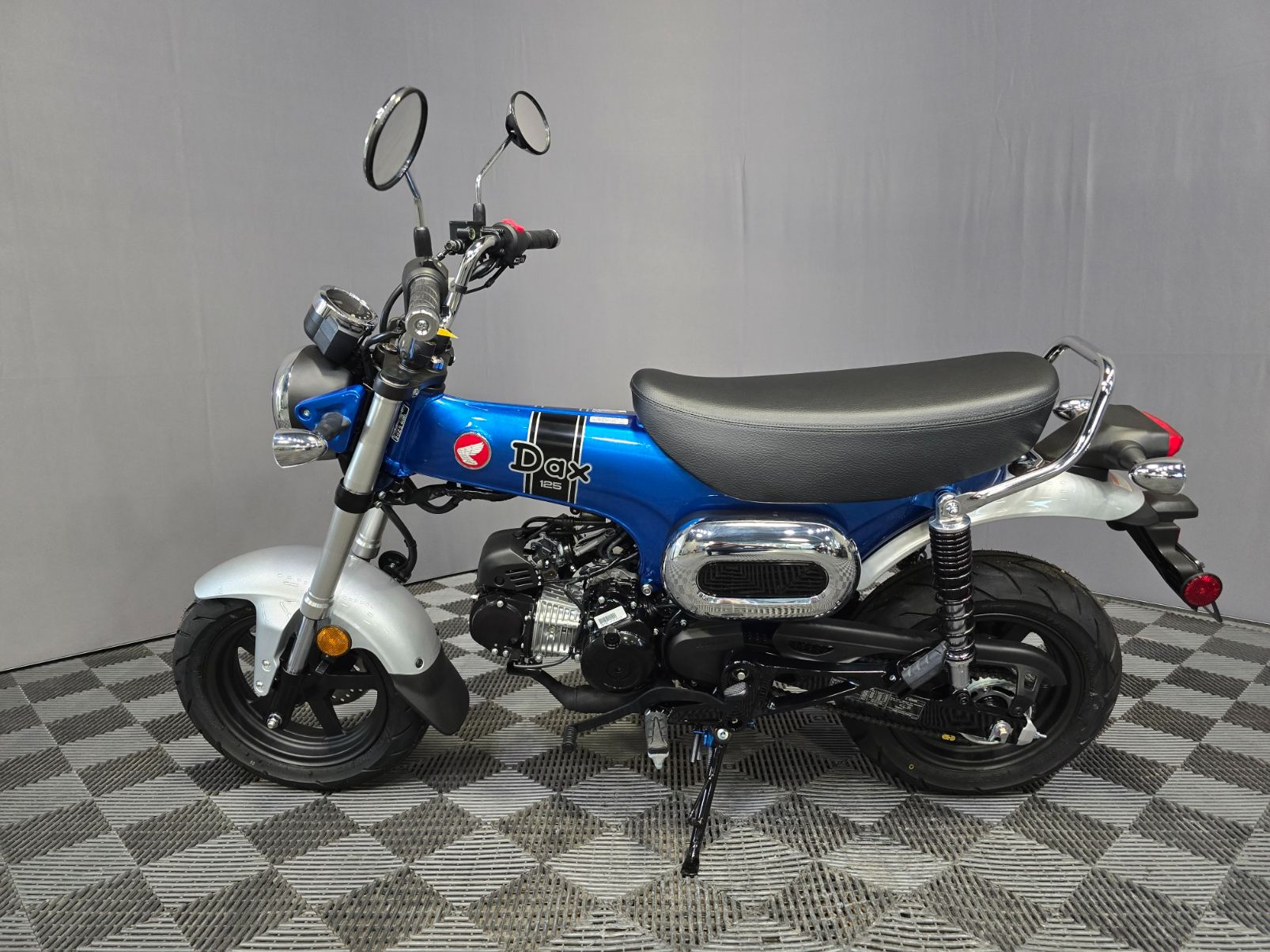 2025 Honda Dax 125 8