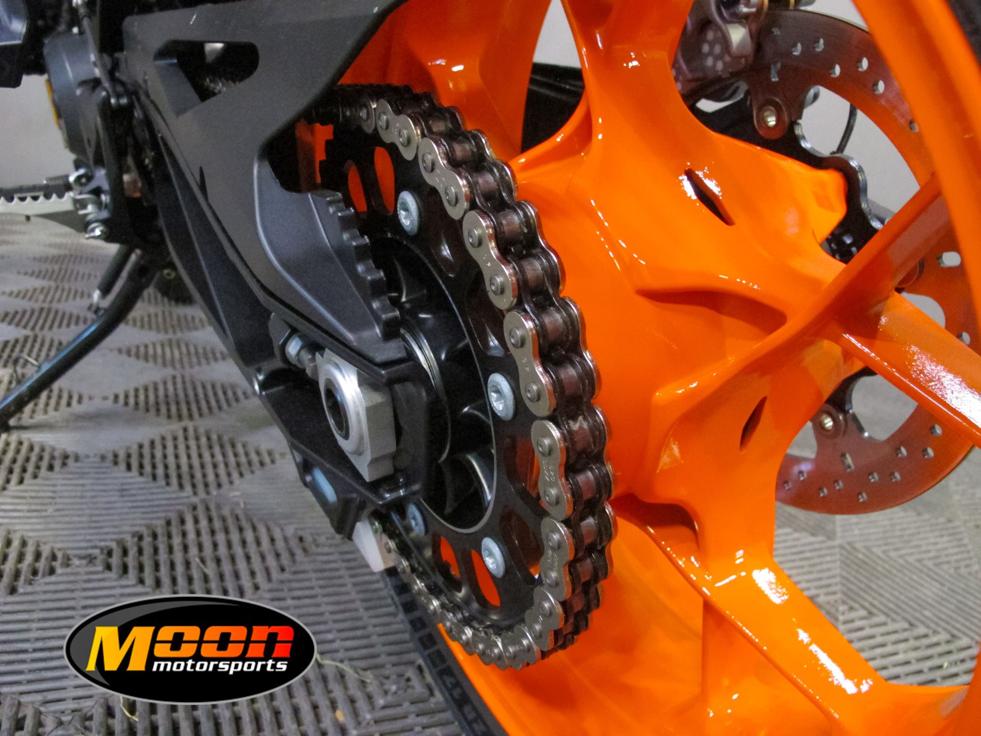 New 2024 KTM 890 SMT, Monticello MN | Specs, Price, Photos | Black