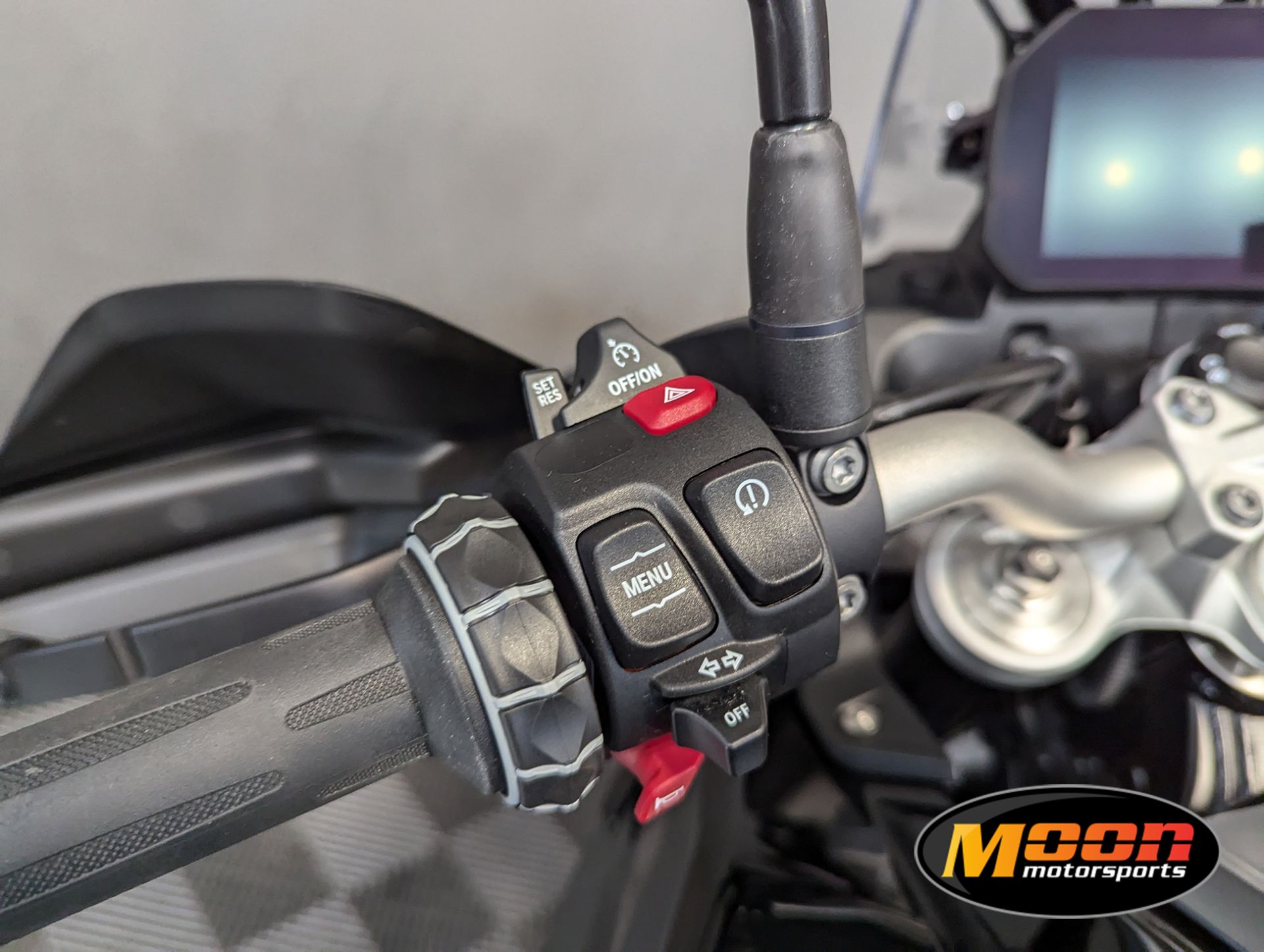 2026 BMW F 900 GS 10