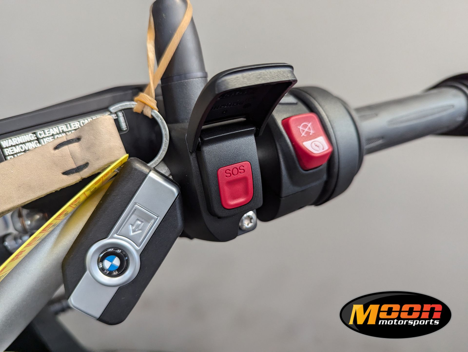 2026 BMW F 900 GS 12