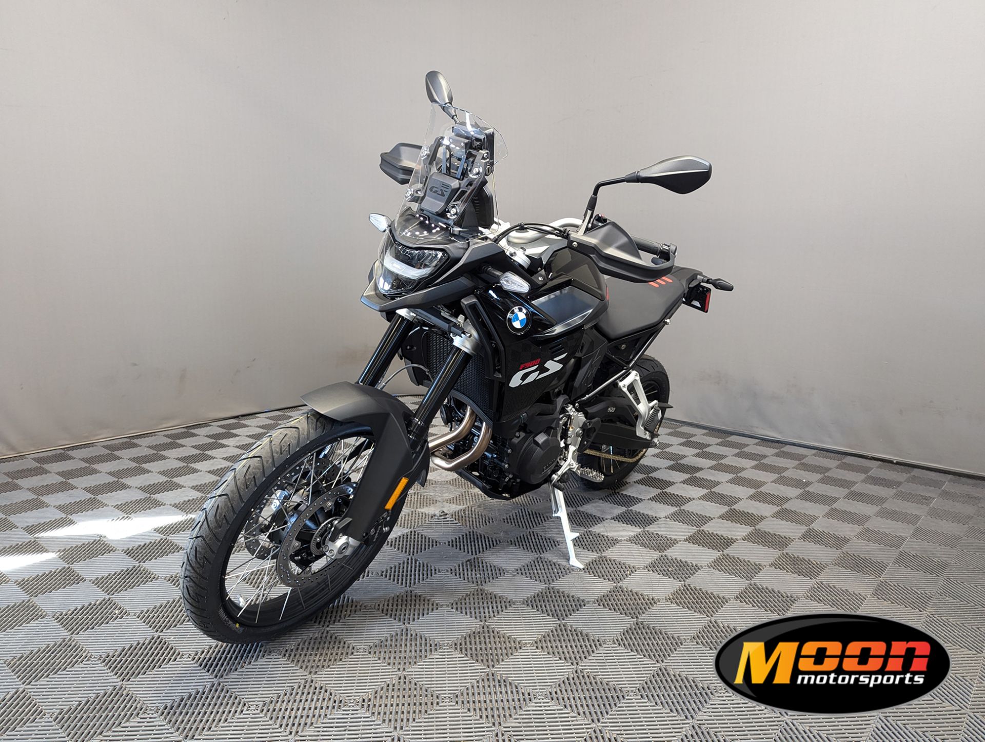 2026 BMW F 900 GS 4