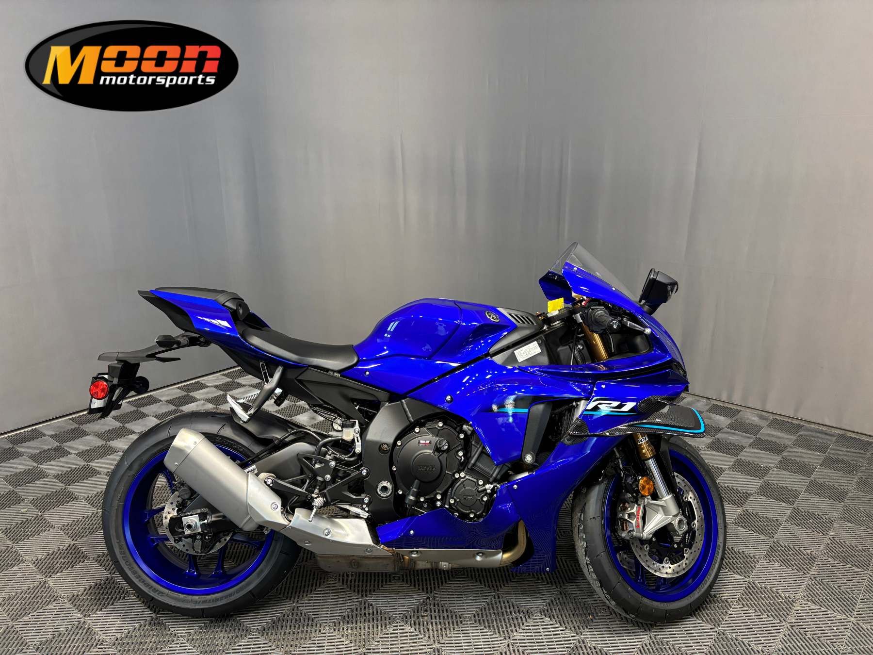 YAMAHA サービスマニュアル YZF-R1/YZF-1M ('20) YAMAHA サービスマニュアル YZF-R1/YZF-1M ('20) - メルカリ
