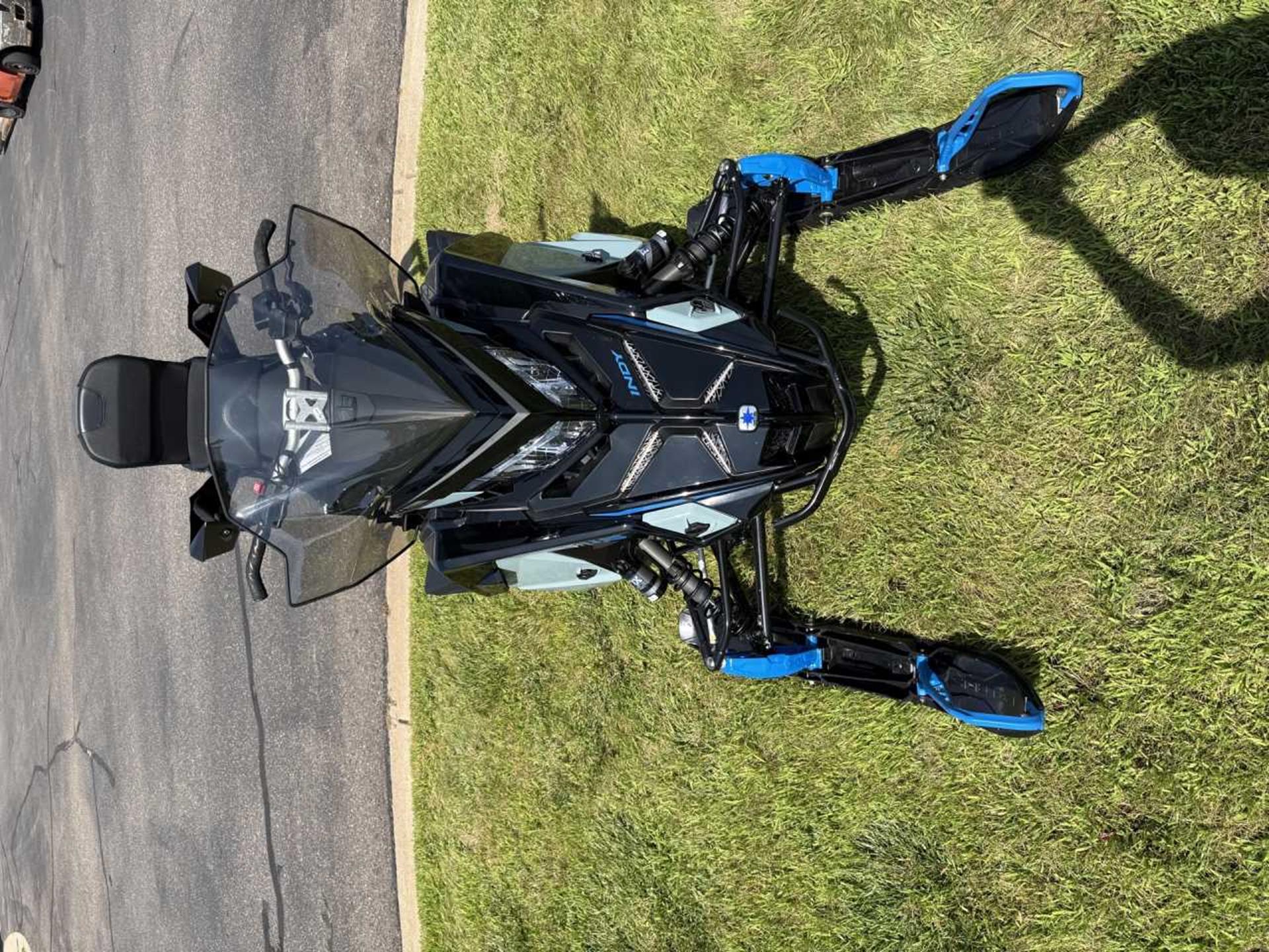 2026 Polaris 650 INDY Adventure 137 ES 10