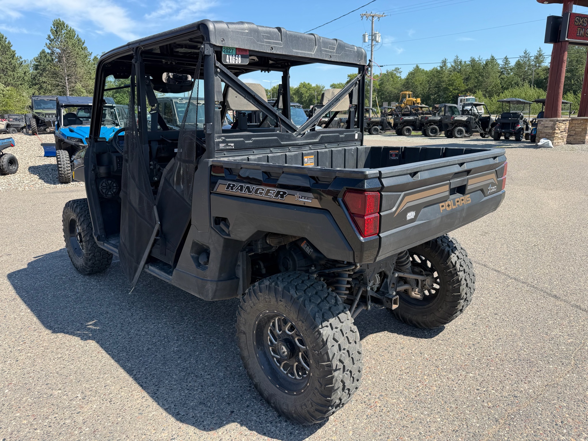 2022 Polaris Ranger photo 2