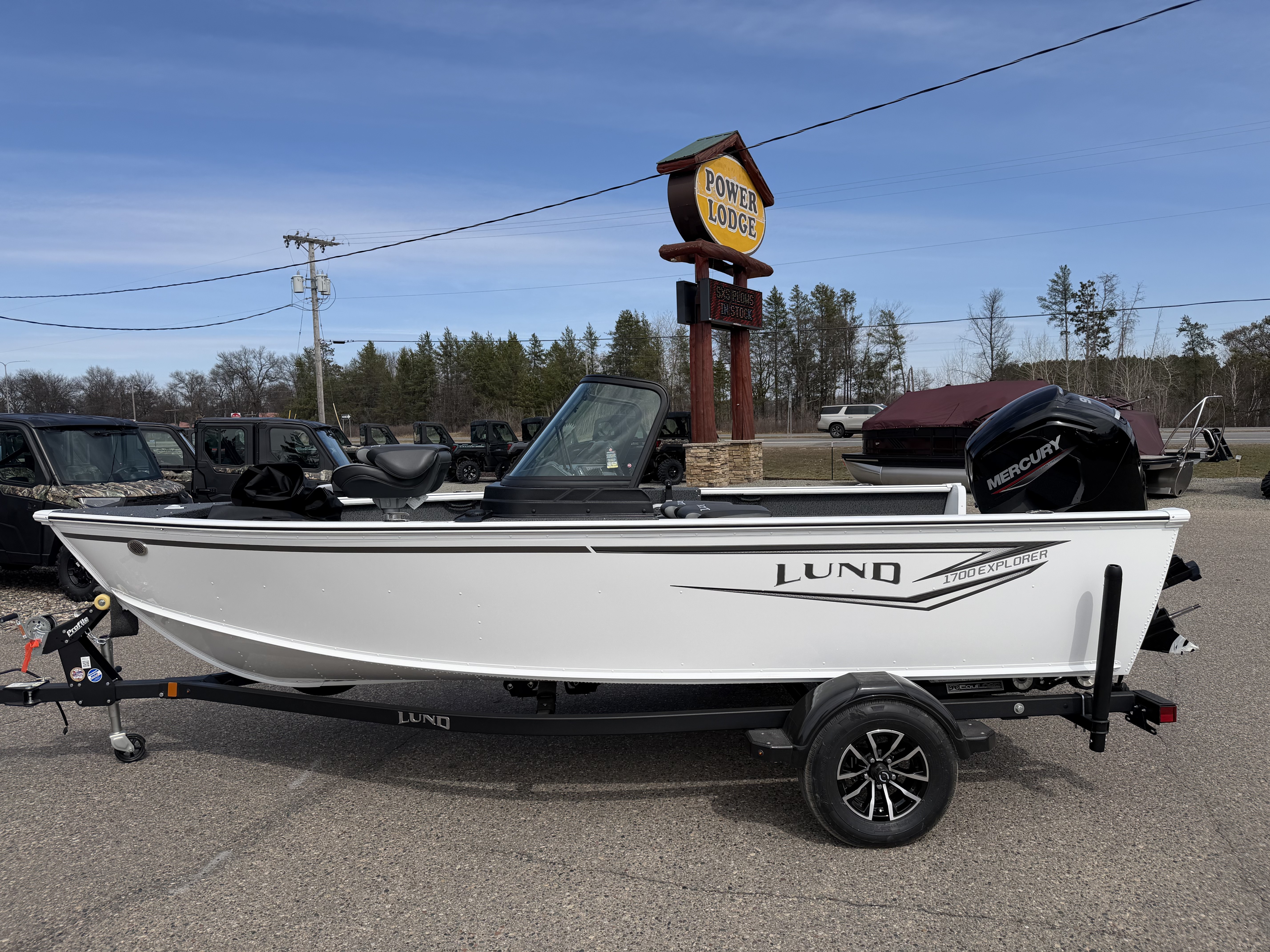 2026 Lund 1700 Explorer Sport