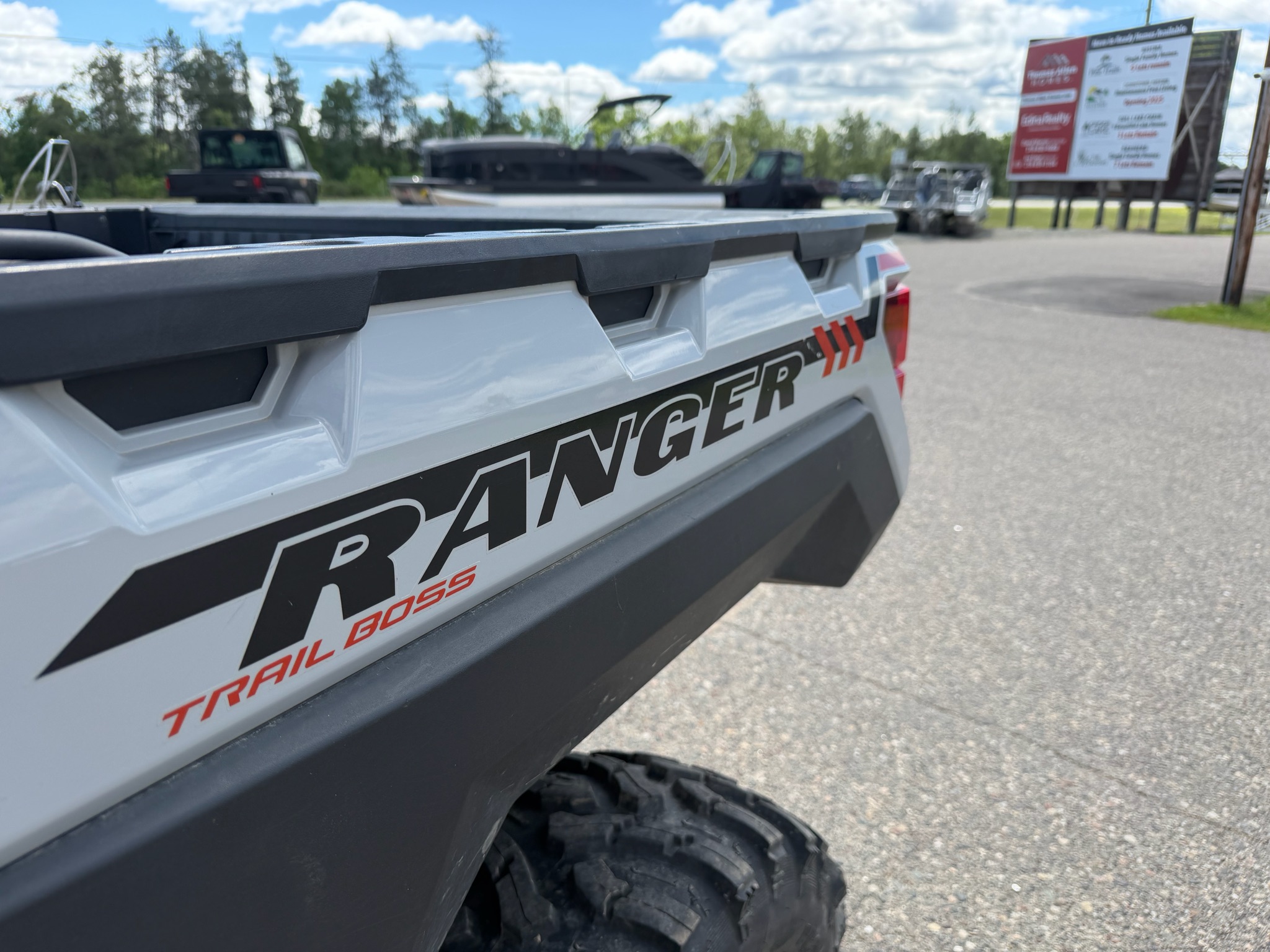 2022 Polaris Ranger photo 2