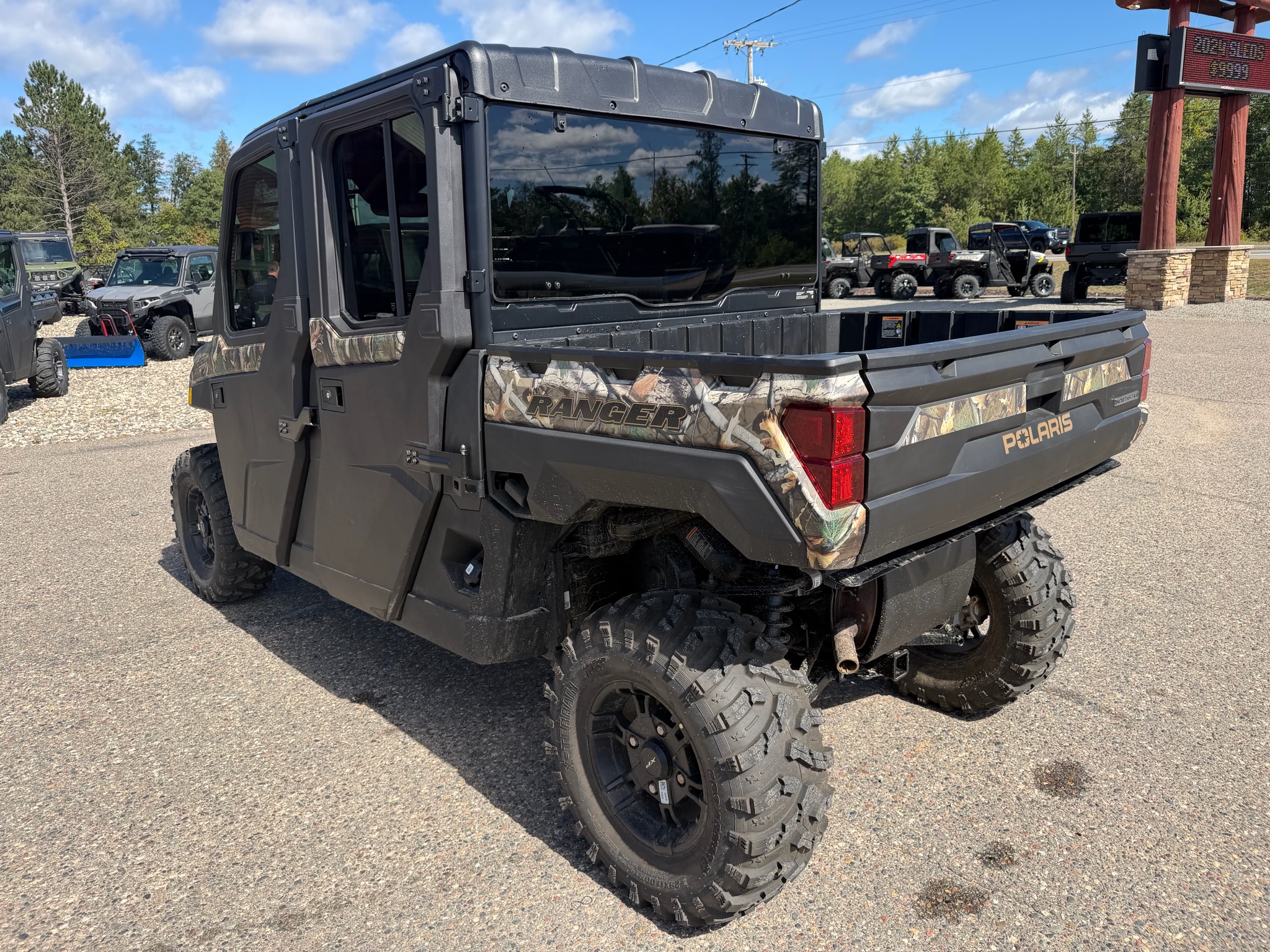 2027 Polaris Ranger Crew XP 1000 NorthStar Ultimate 2
