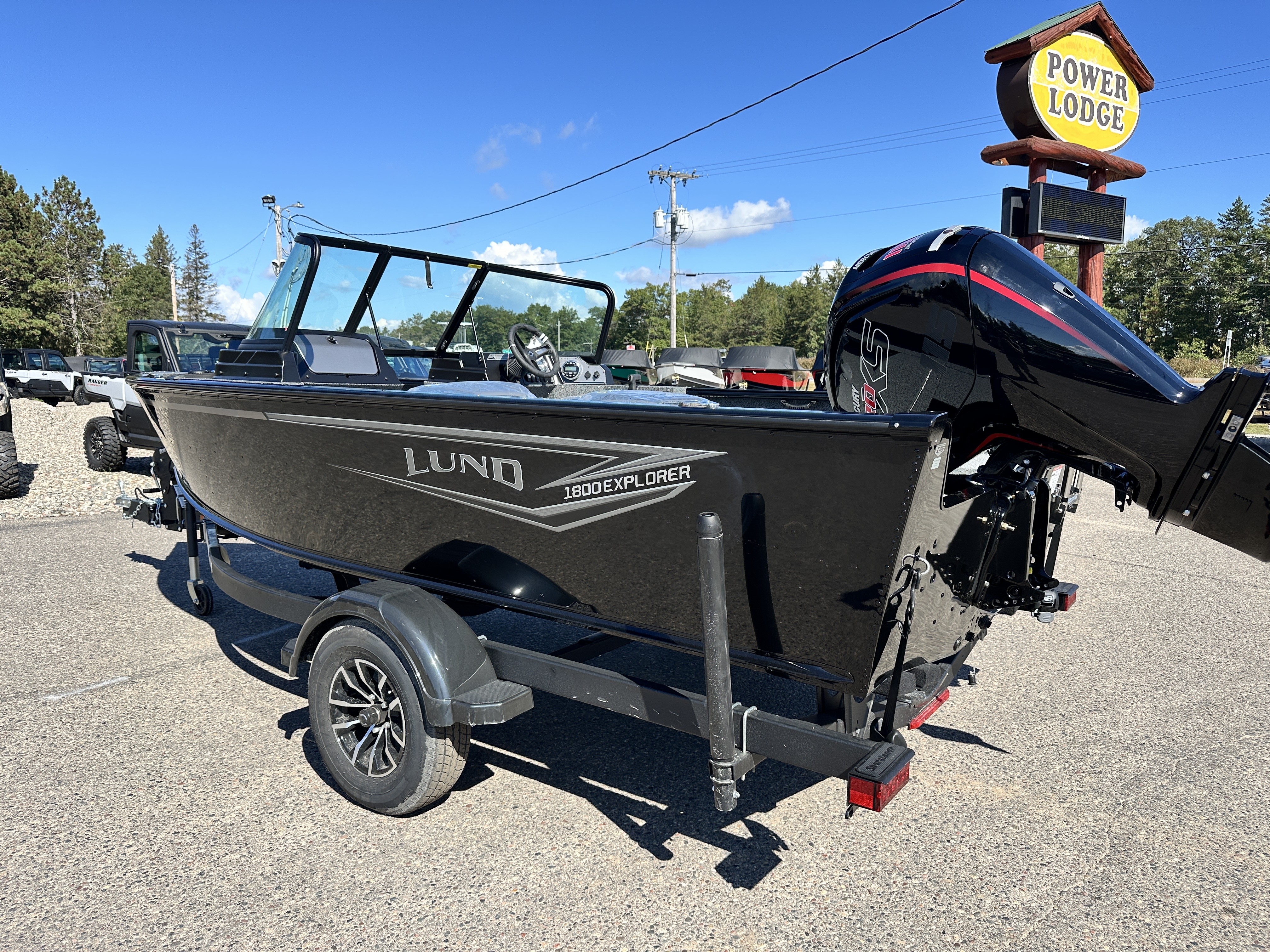 2026 Lund 1800 EXPLORER SPORT