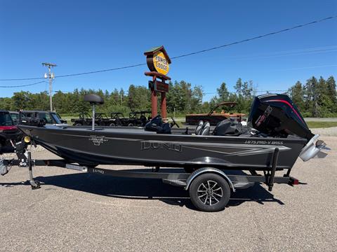2027 Lund 1875 PRO V BASS XS — photo 1 of 3