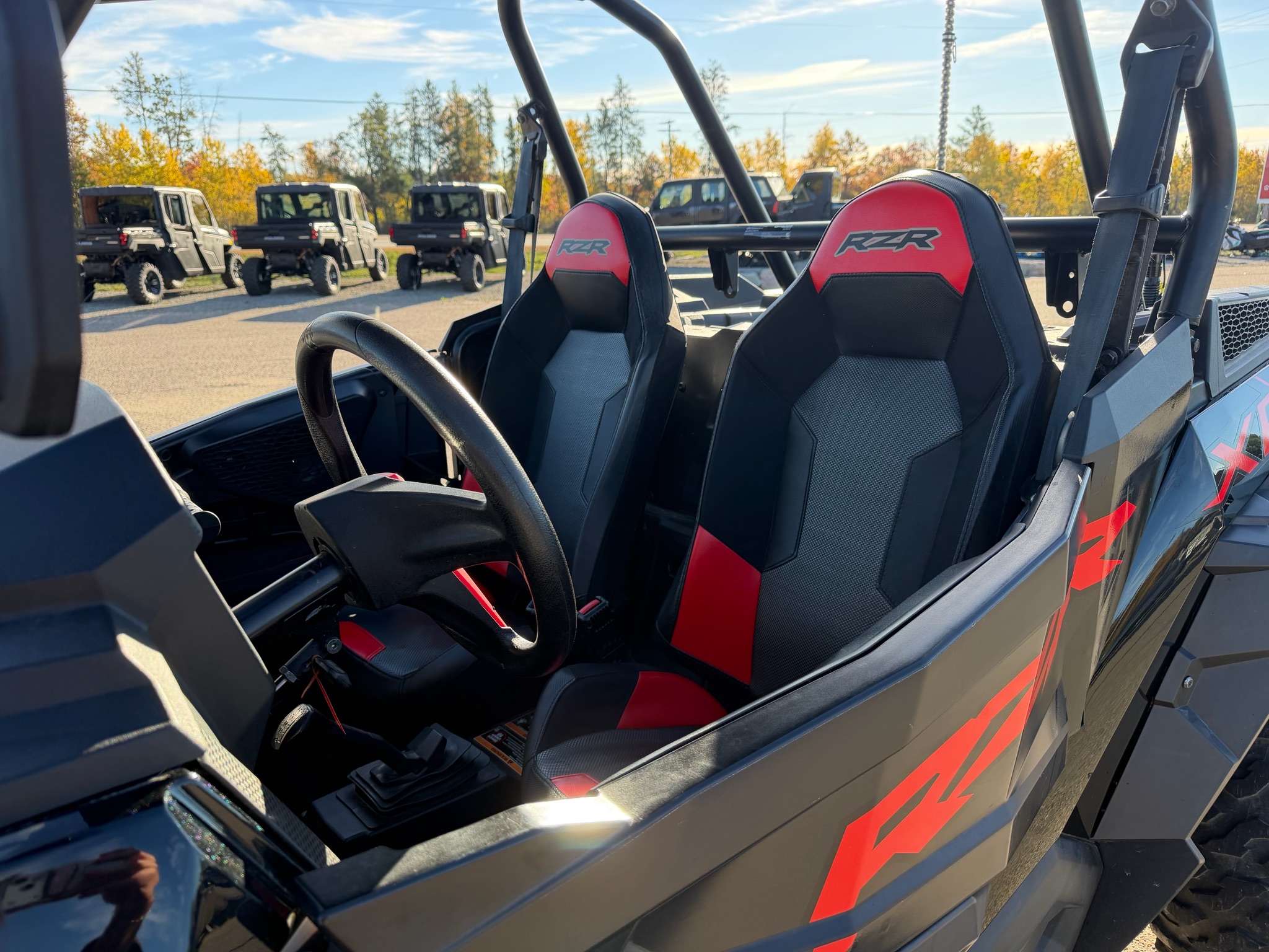 2020 Polaris RZR photo 2
