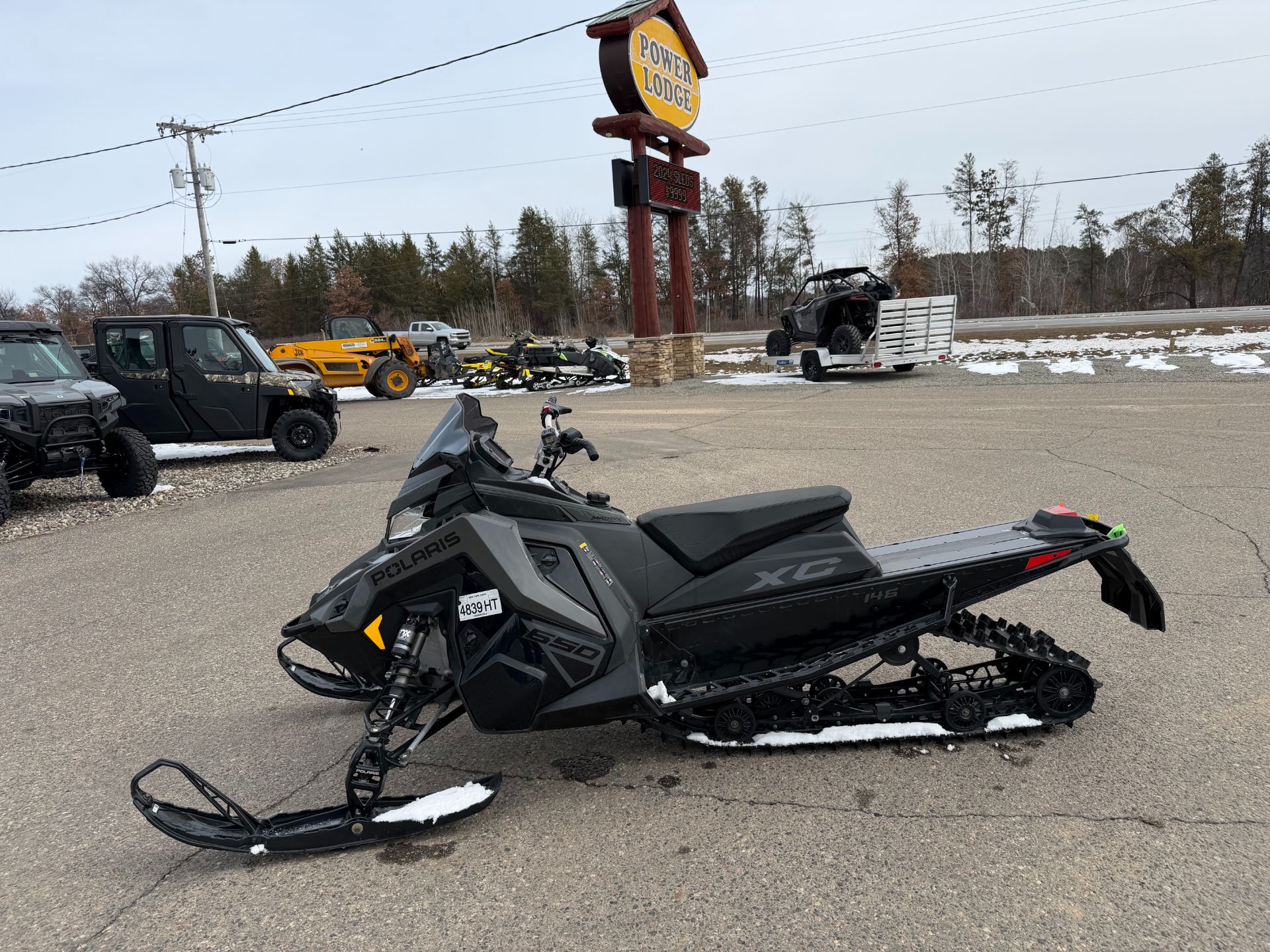 2024 Polaris 650 Switchback XC 146 ES