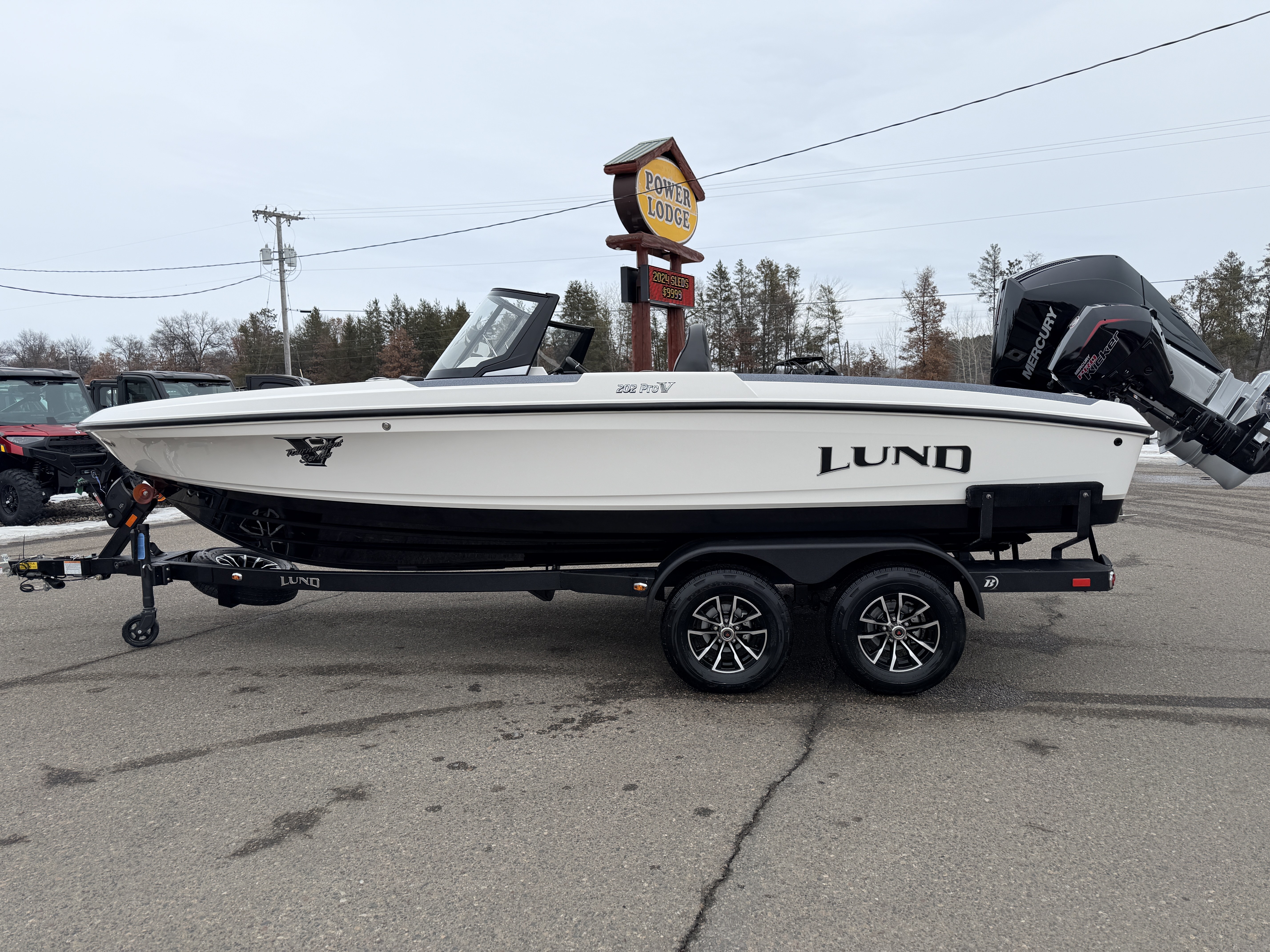 2026 Lund 202 PRO V GL XS