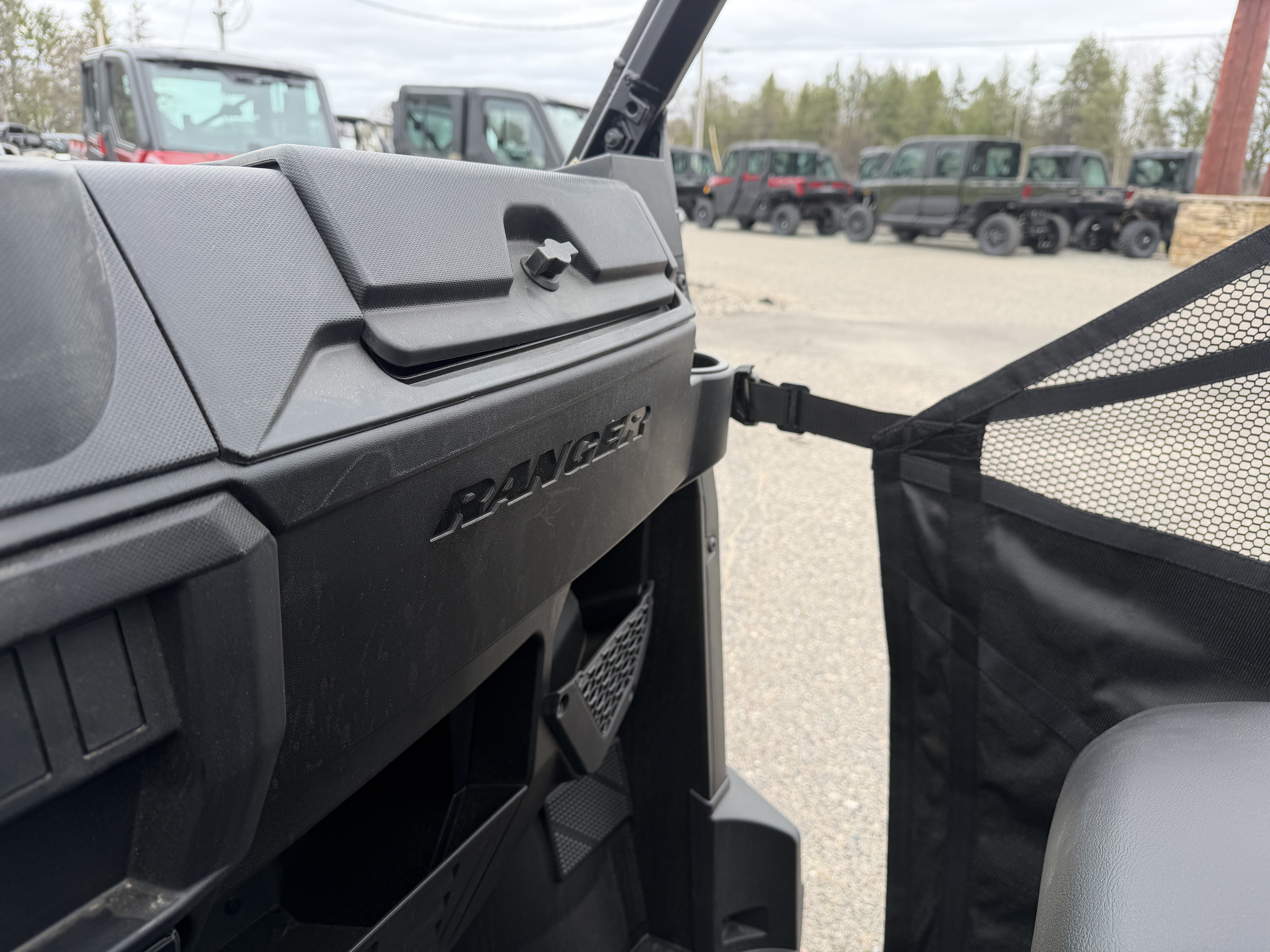 2026 Polaris Ranger photo 2