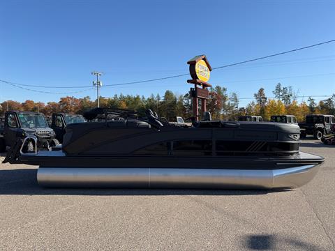2027 Bennington 22 M FASTBACK — photo 1 of 24