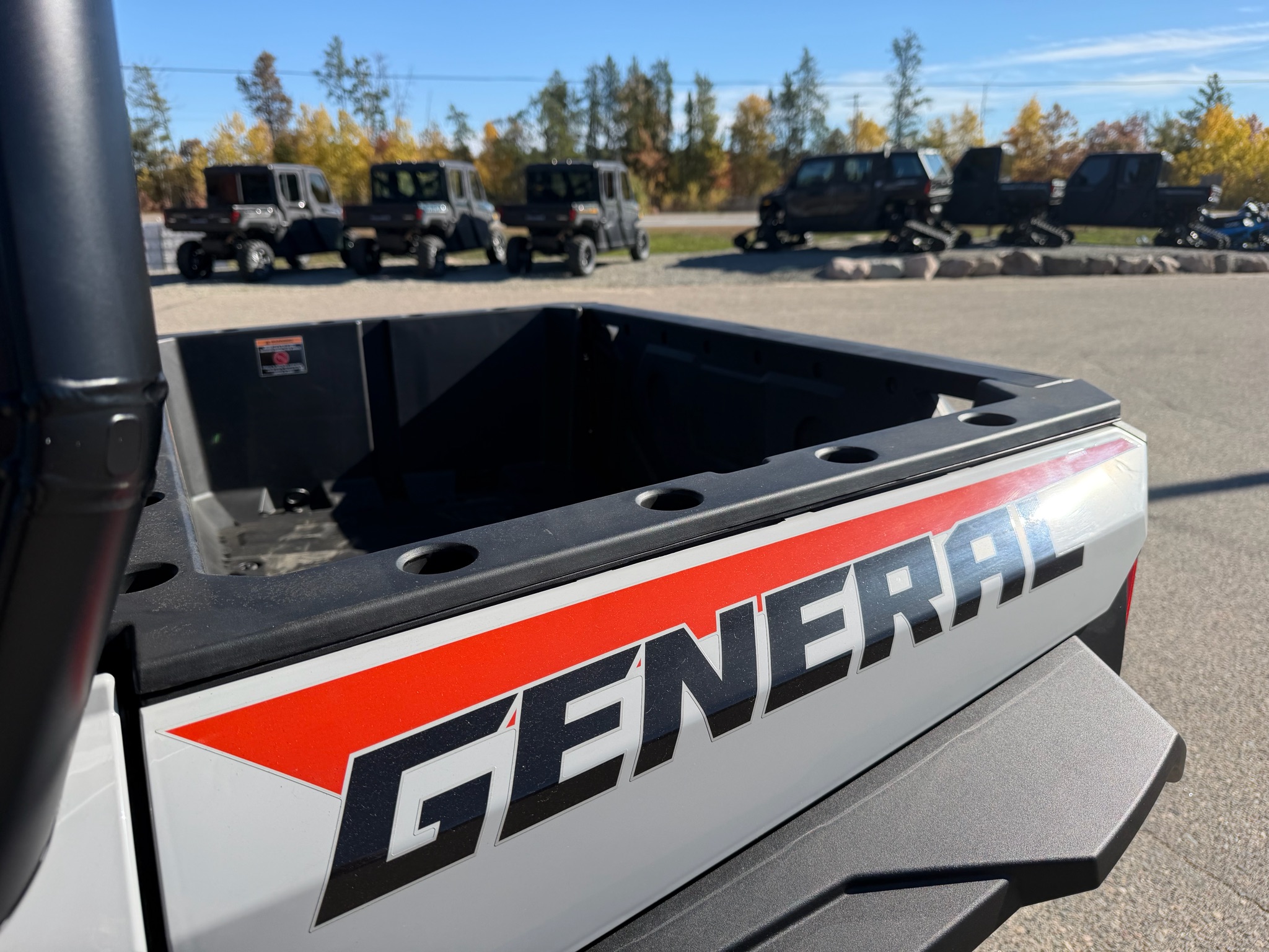 2027 Polaris General photo 7