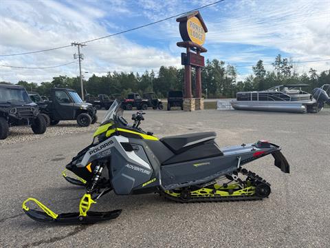 2022 Polaris 850 Indy Adventure 137 Factory Choice — photo 1 of 12
