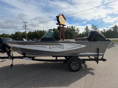 2027 Lund 1875 IMPACT XS — photo 1 of 3