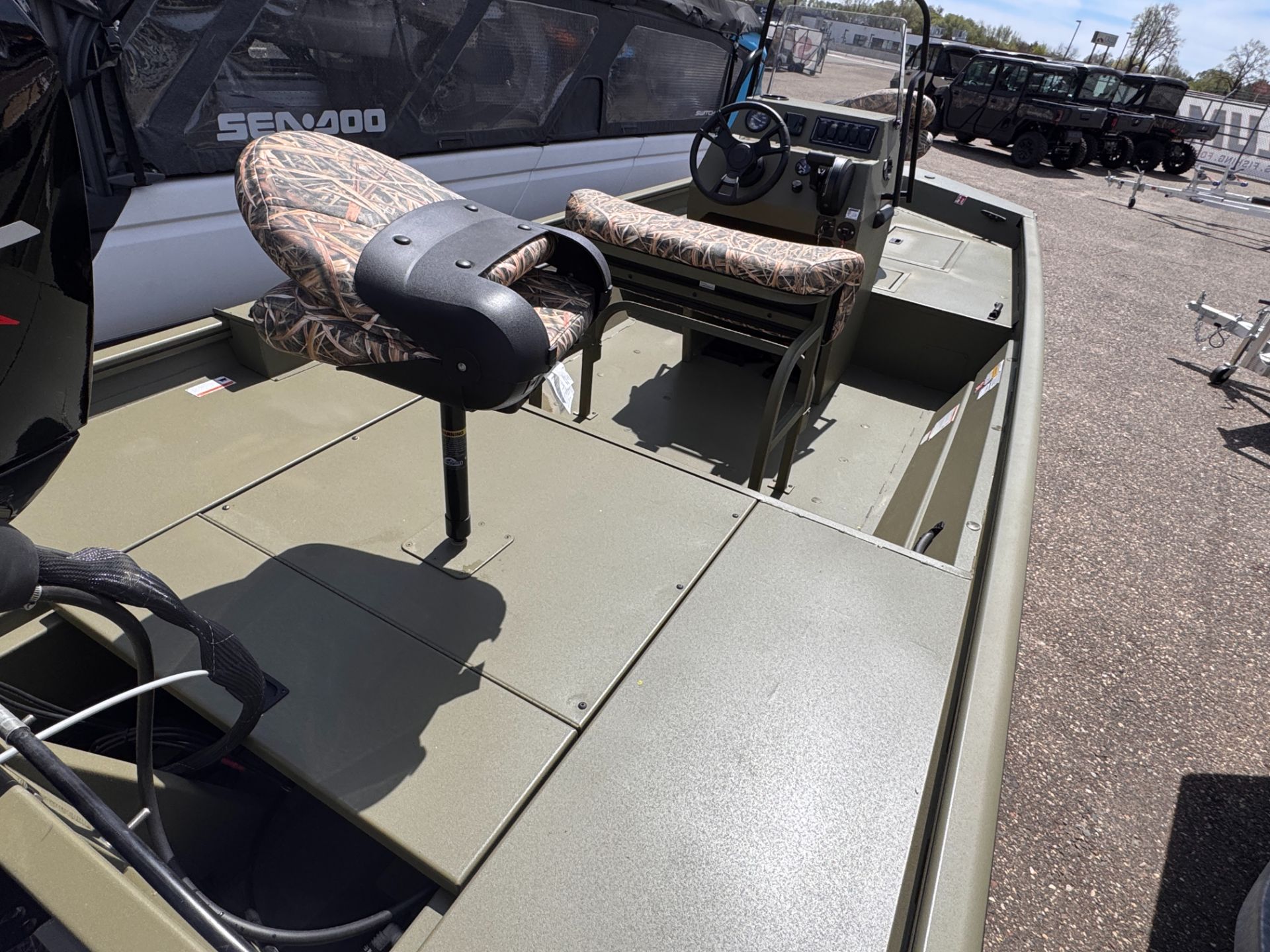 New 2026 Lowe L1648M Aura, Ramsey MN | Specs, Price, Photos | 47J526