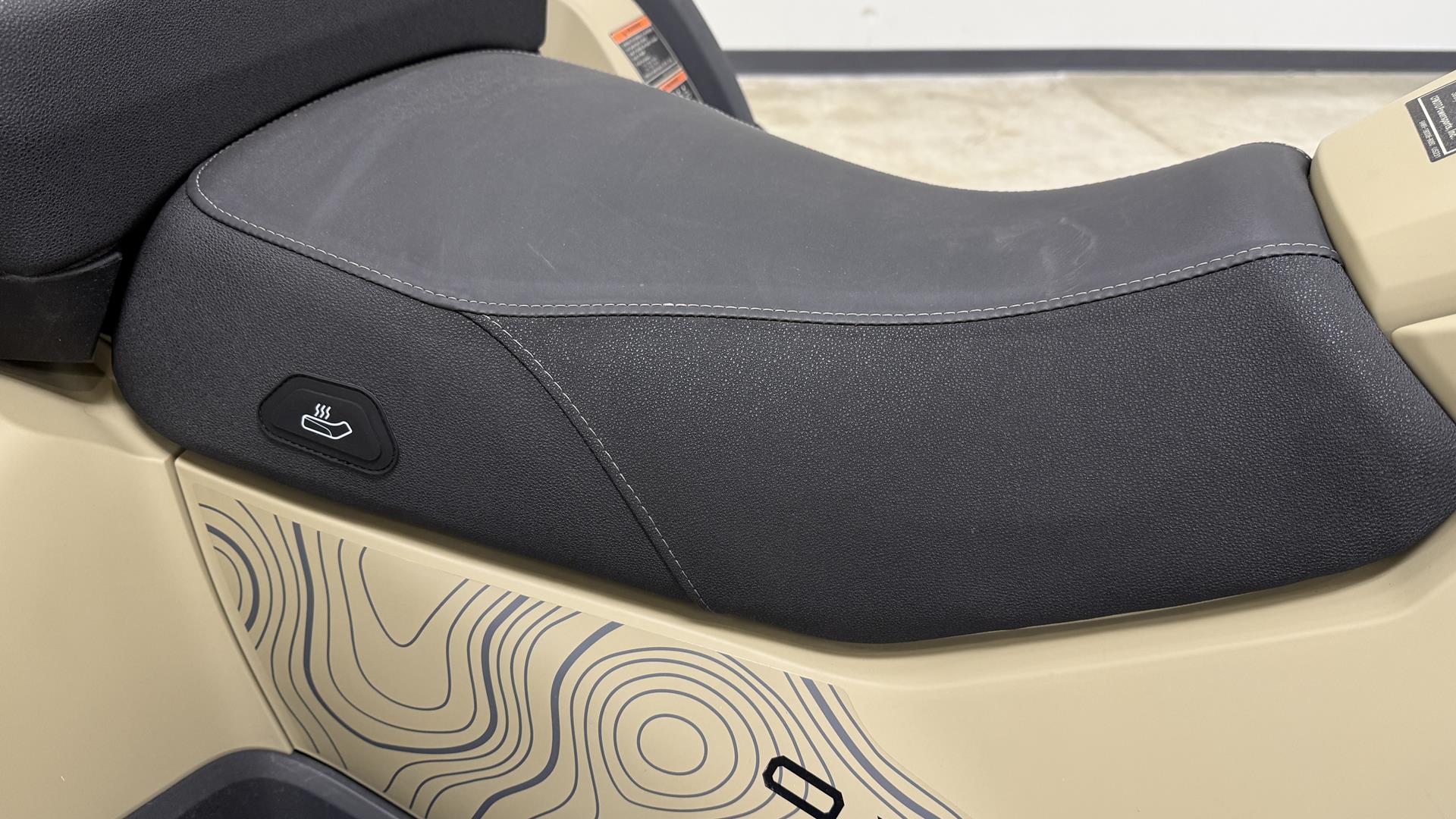 2025 CFMOTO CForce 1000 Overland in Ramsey, Minnesota - Photo 13